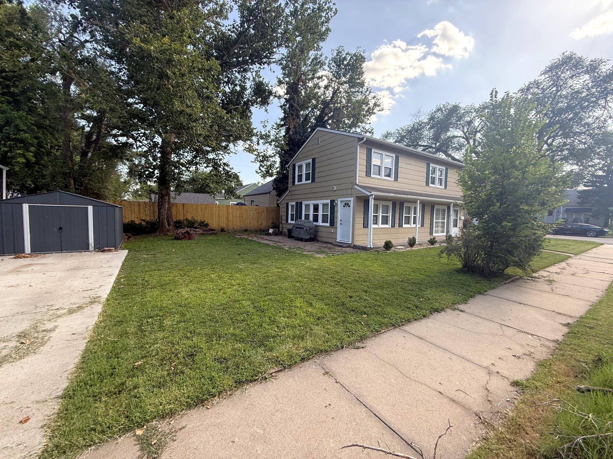 367 W Jewell Ave, Salina, KS 67401