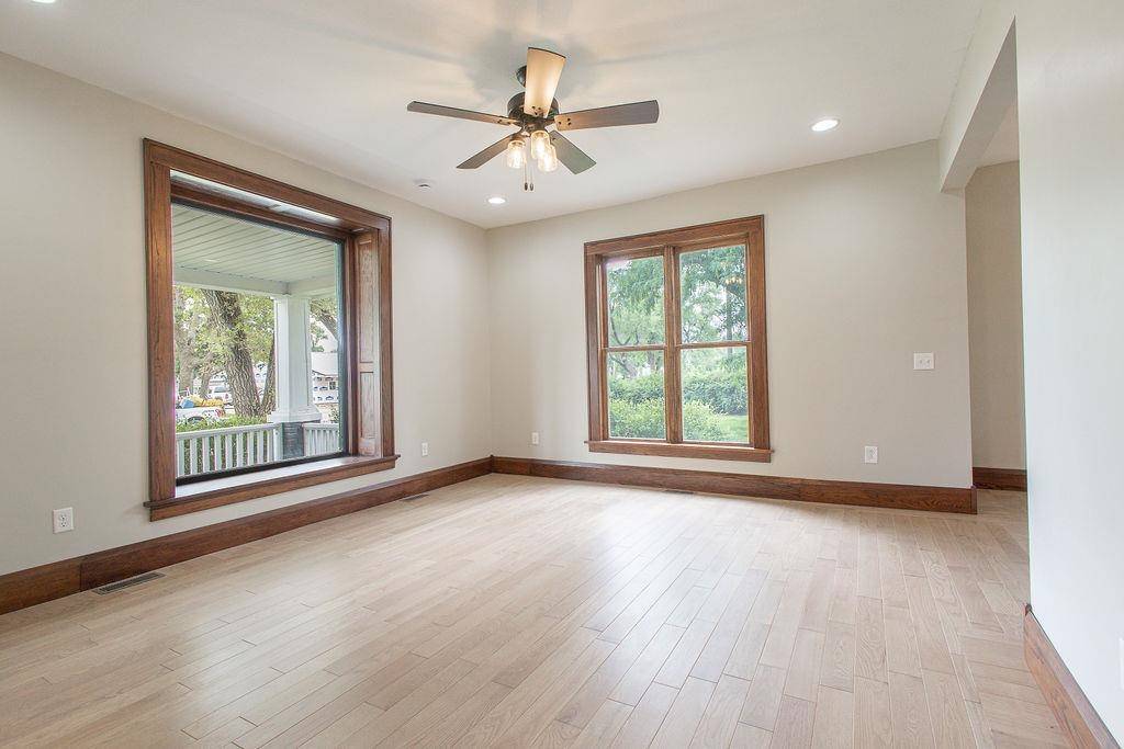 115 N Rothsay Ave, Minneapolis, KS 67467