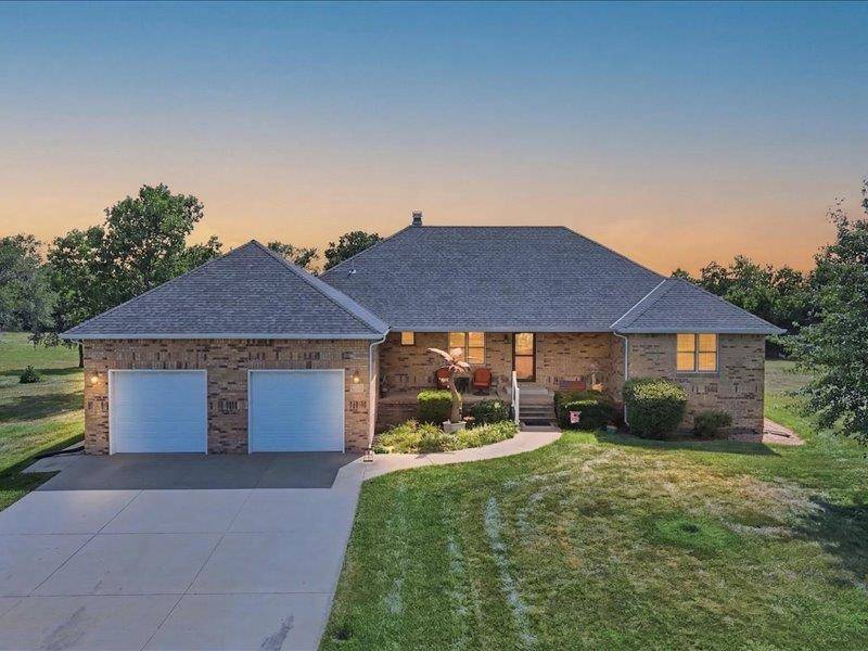 1401 E 93rd St. N, Park City, KS 67147
