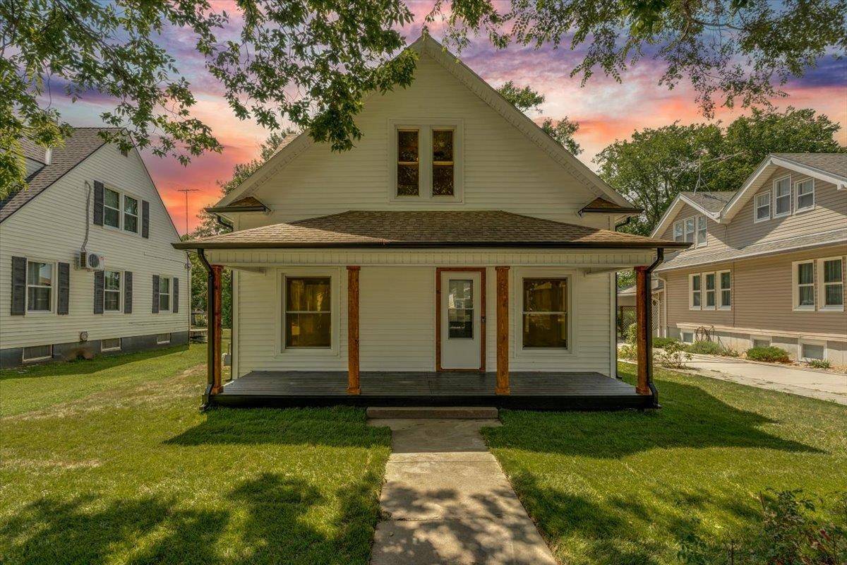 215 N Sturges St, Potwin, KS 67123