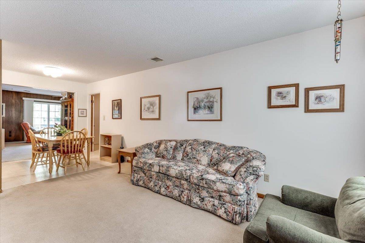 3415 S Bonn, Wichita, KS 67217