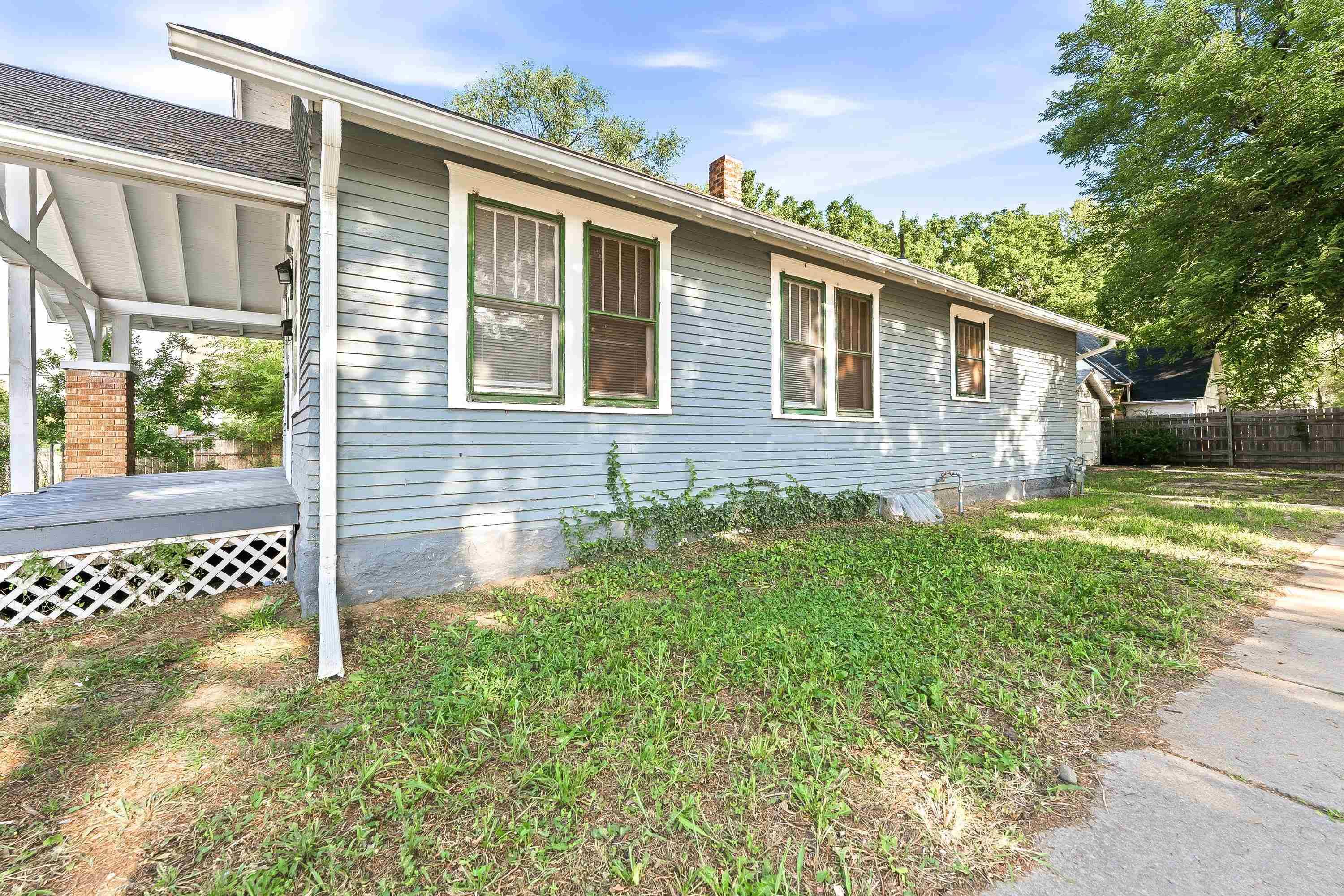 2626 E 13th St N, Wichita, KS 67214