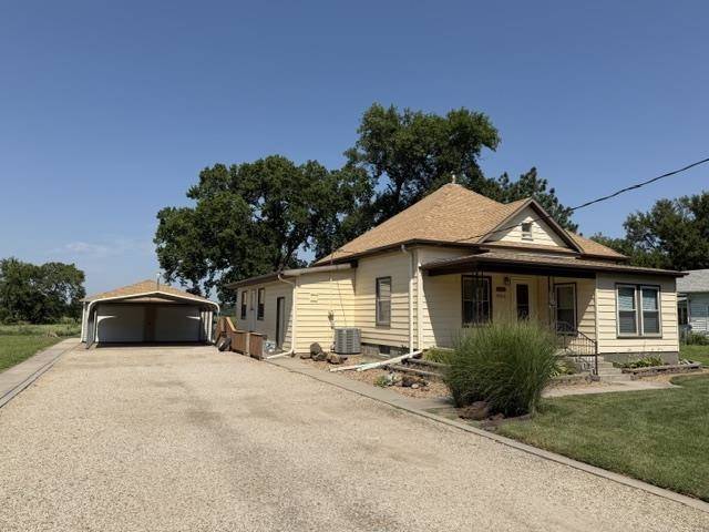 603 N Main St, Delphos, KS 67436
