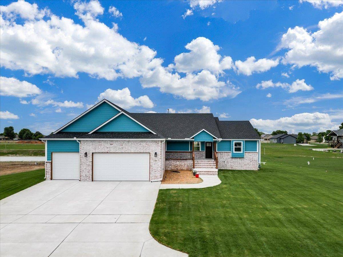 464 S Stoney Creek St, Clearwater, KS 67026