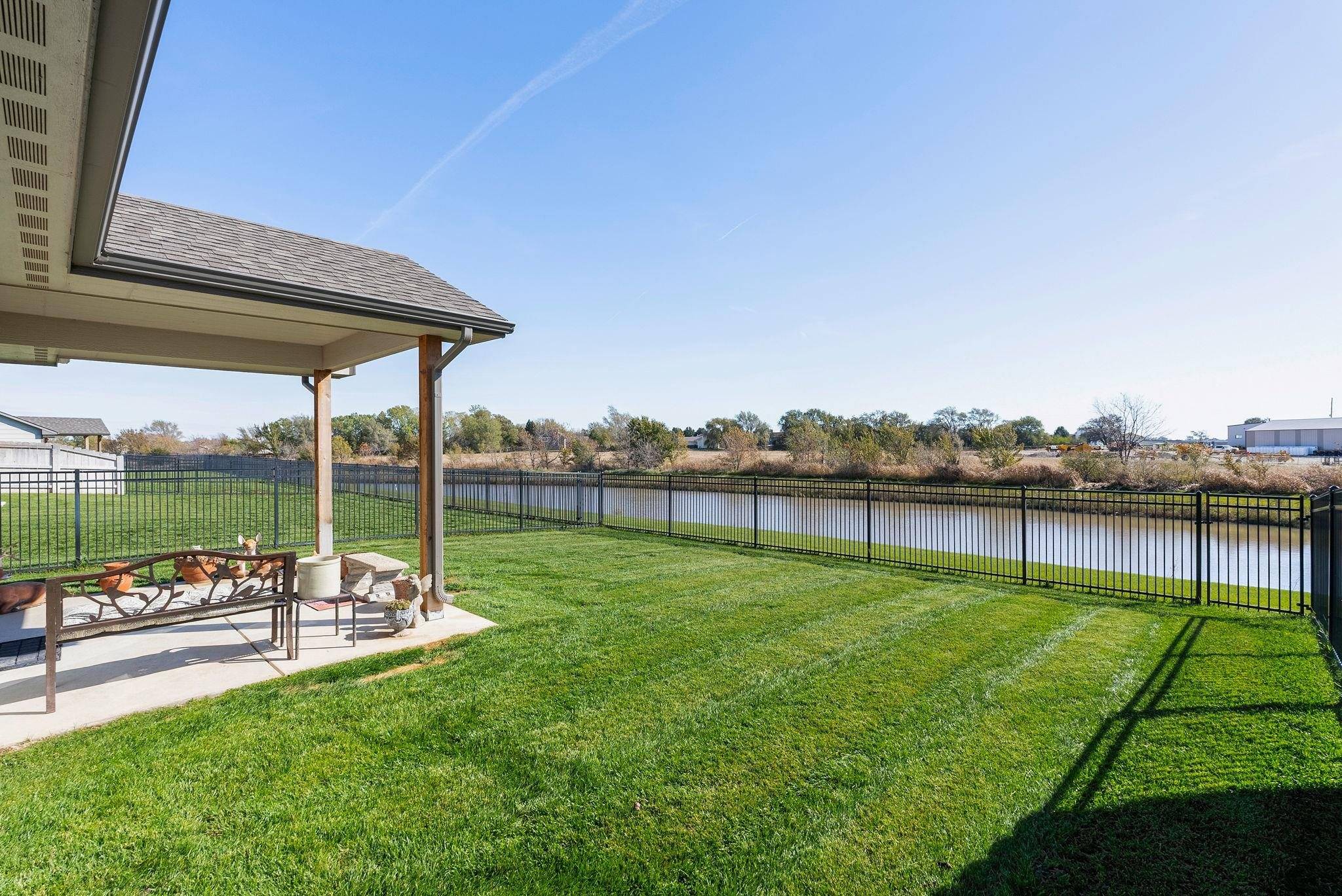 896 N Cloverleaf, Goddard, KS 67052
