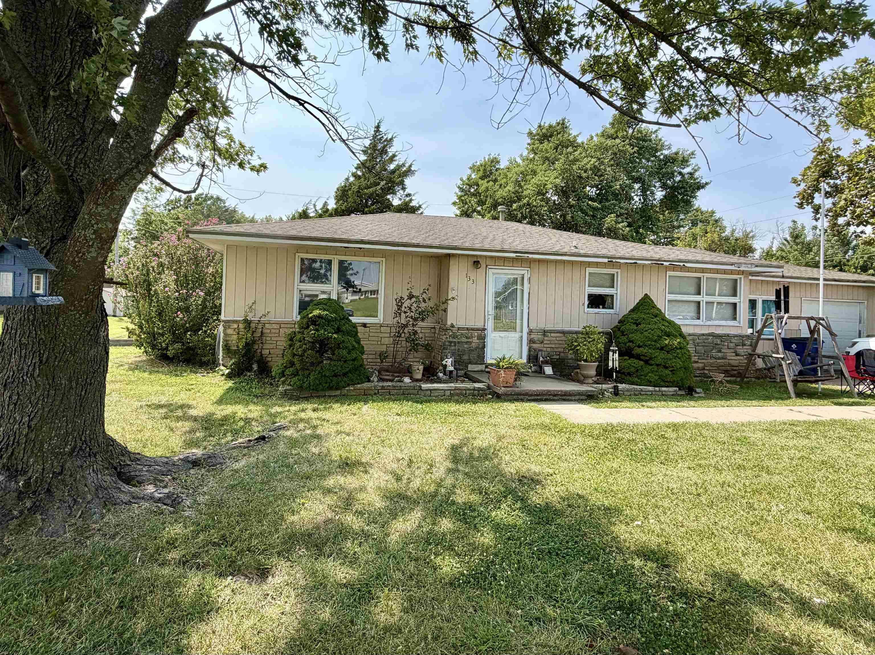 133 Tiffany Lane, Eureka, KS 67045