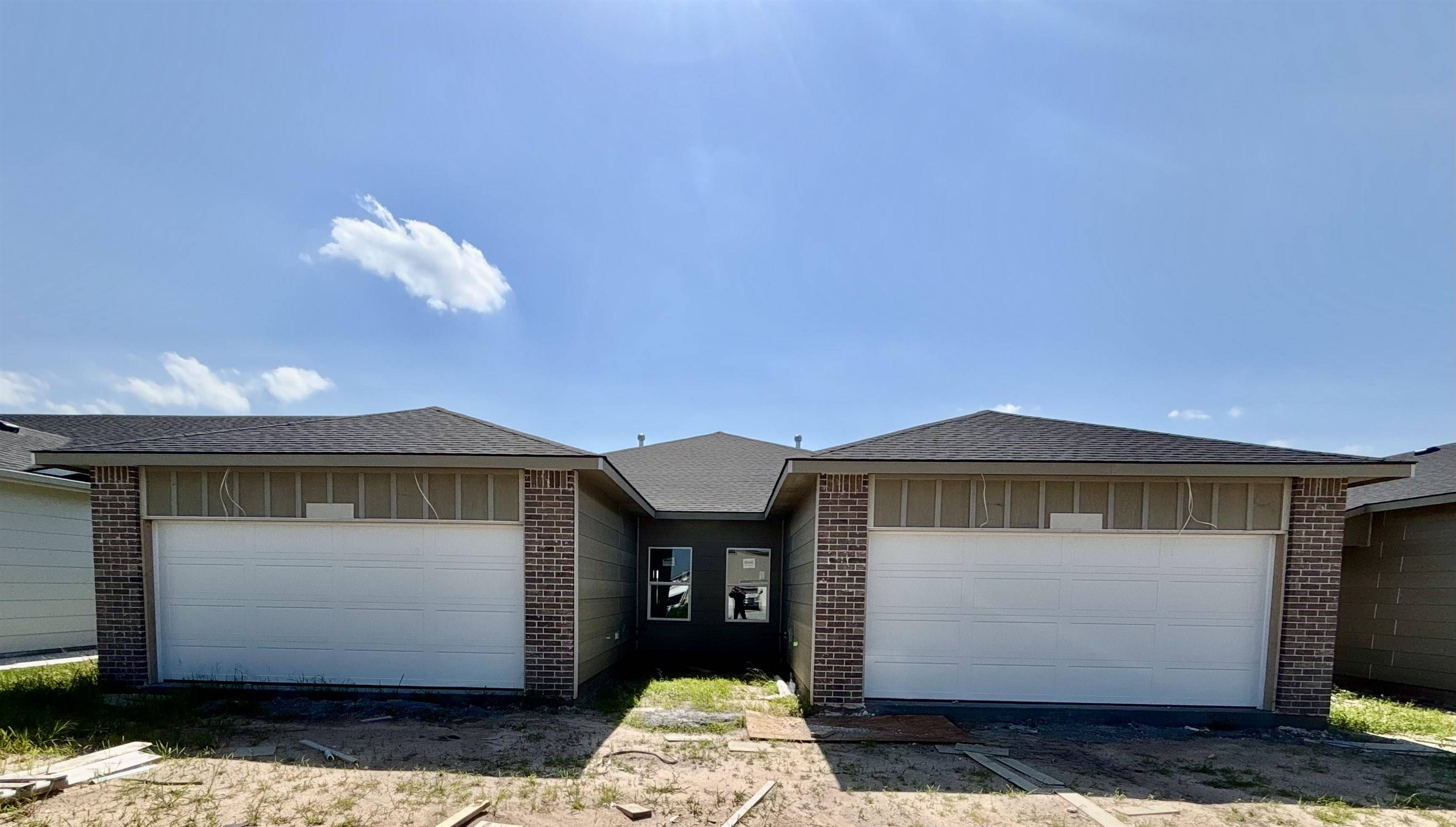 2103 Melody Ln, Goddard, KS 67052