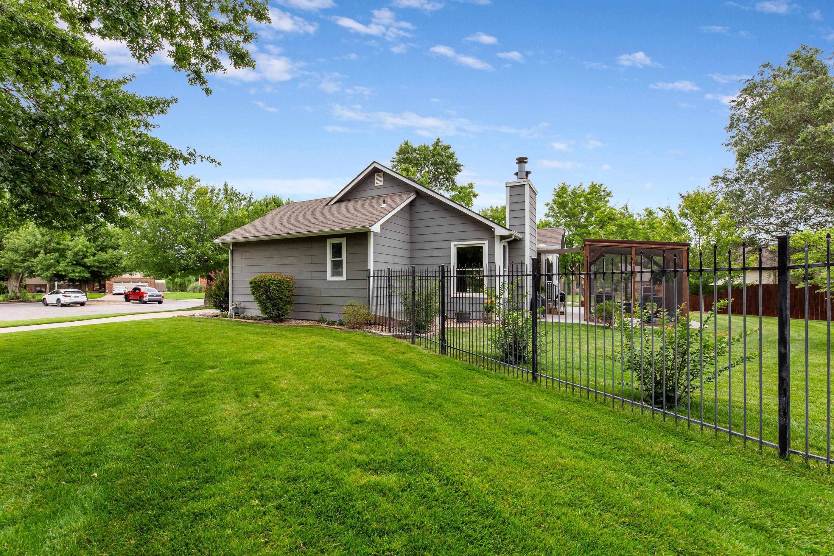 12018 W ROLLING HILLS ST, Wichita, KS 67235