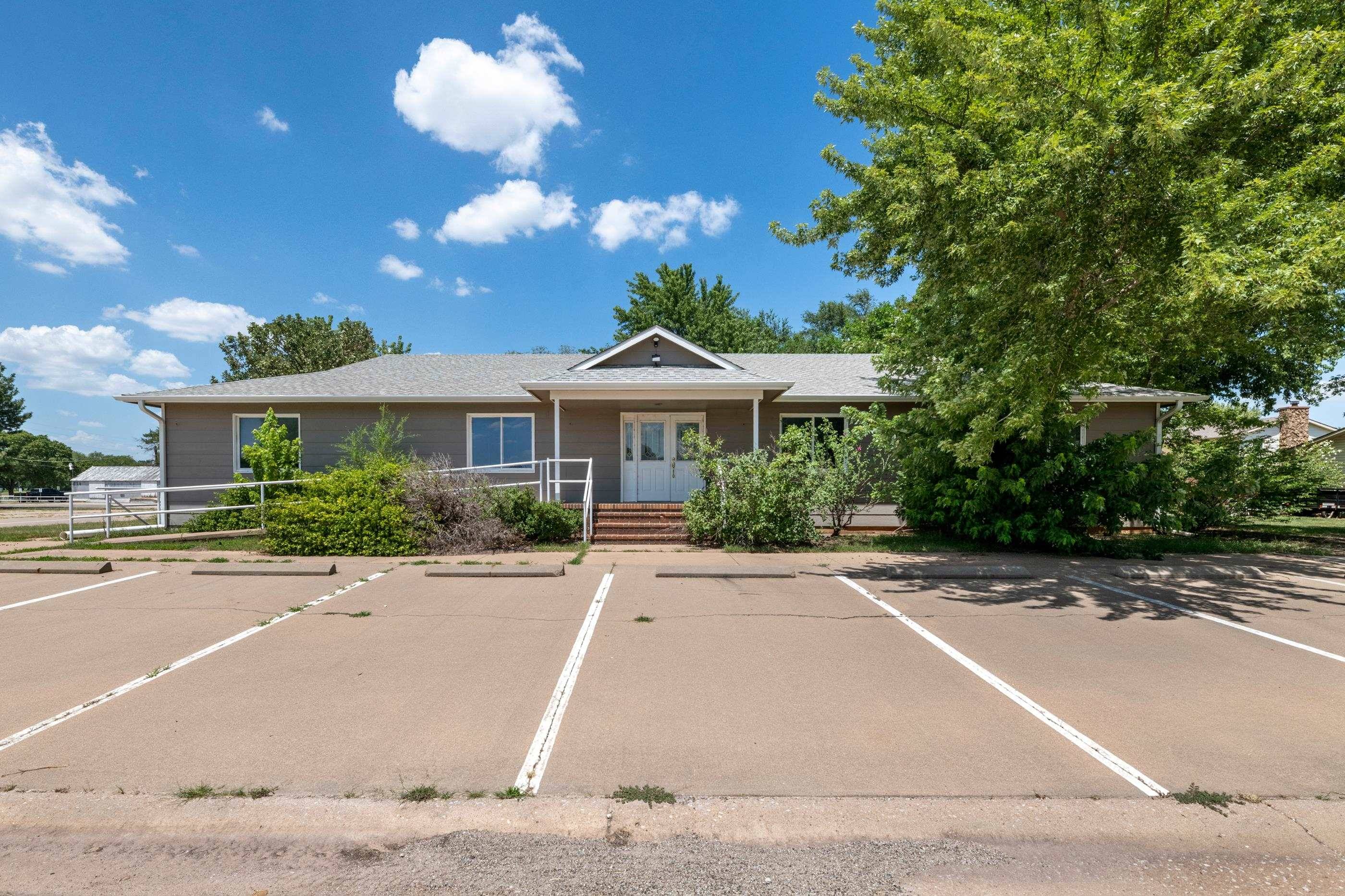 106 E Shadybrook, Cheney, KS 67025