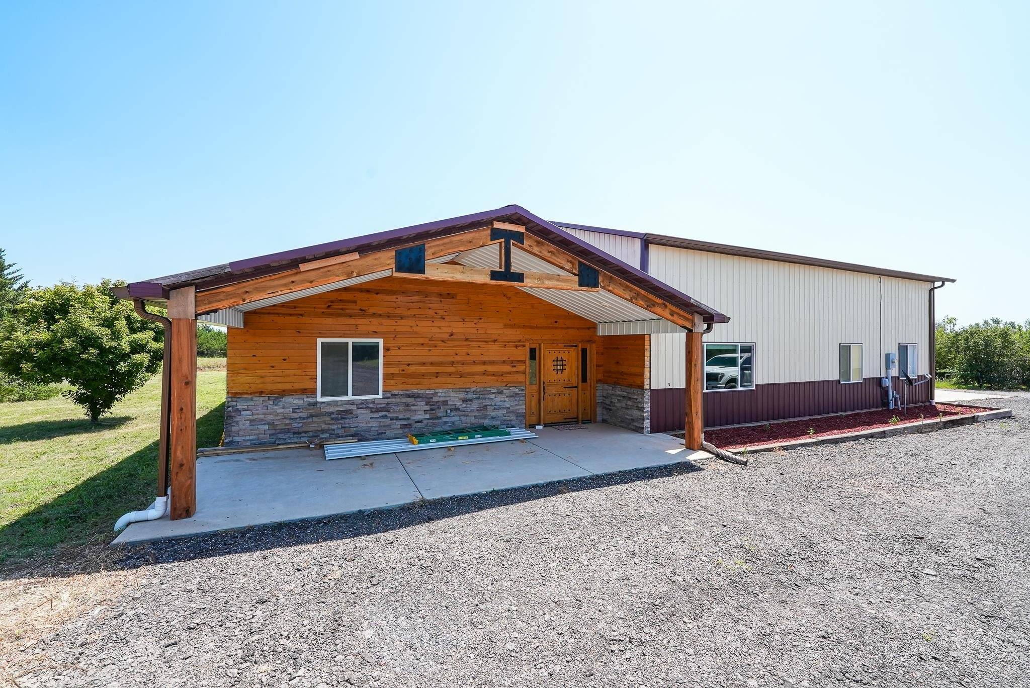 10608 SW 90th, Augusta, KS 67010