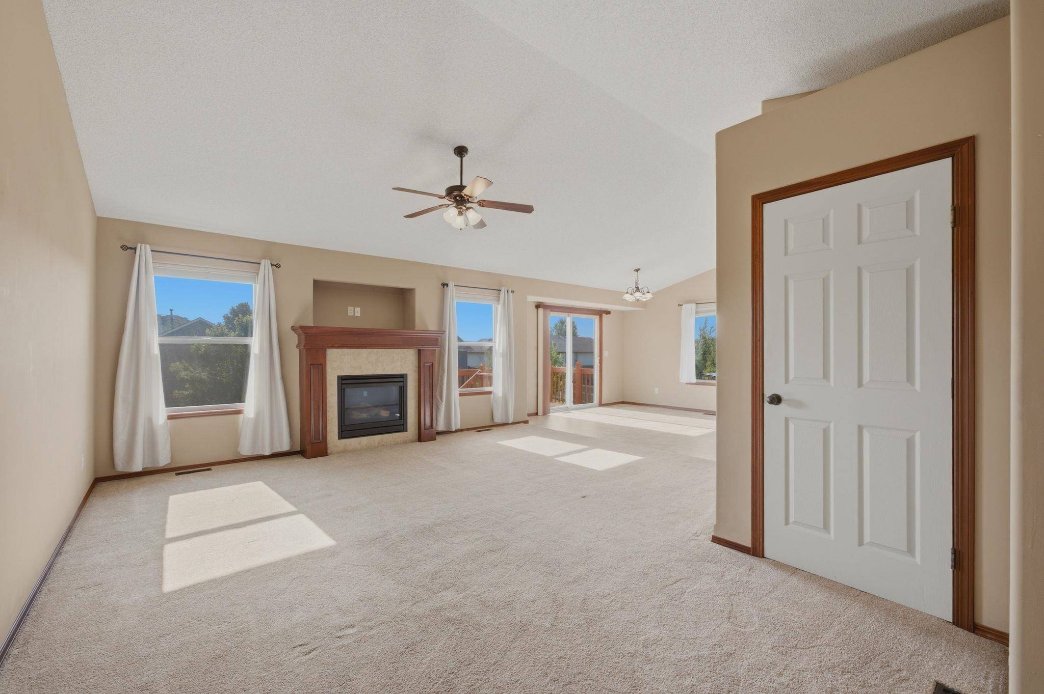 5112 N Saker Cir, Wichita, KS 67219