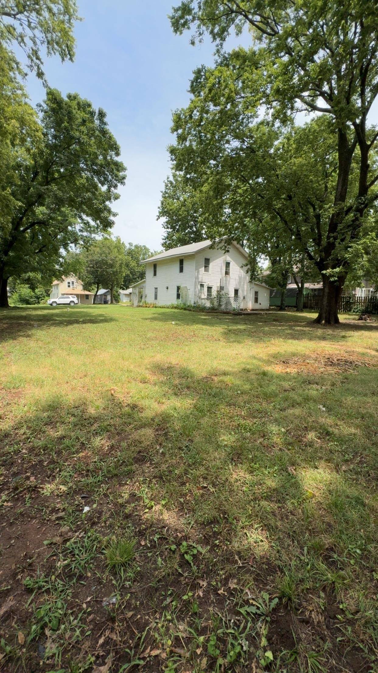 311 W Towanda, El Dorado, KS 67042