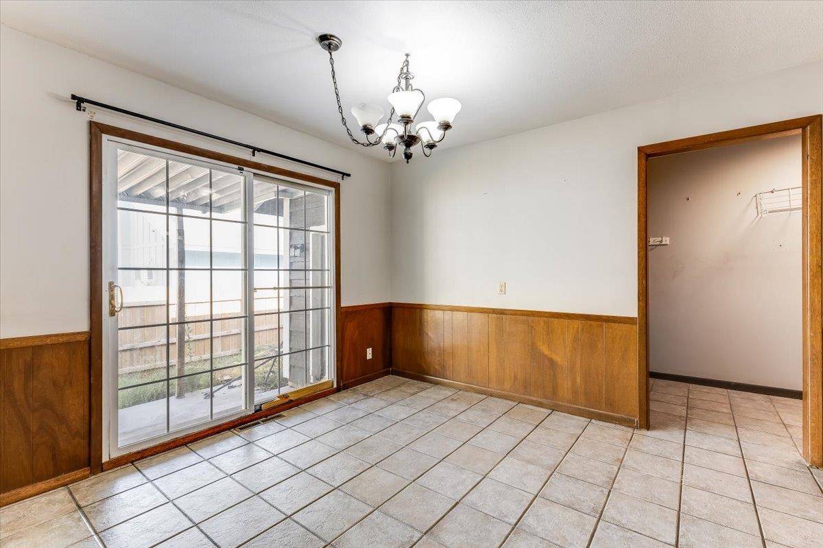 11611 W Kent, Wichita, KS 67209