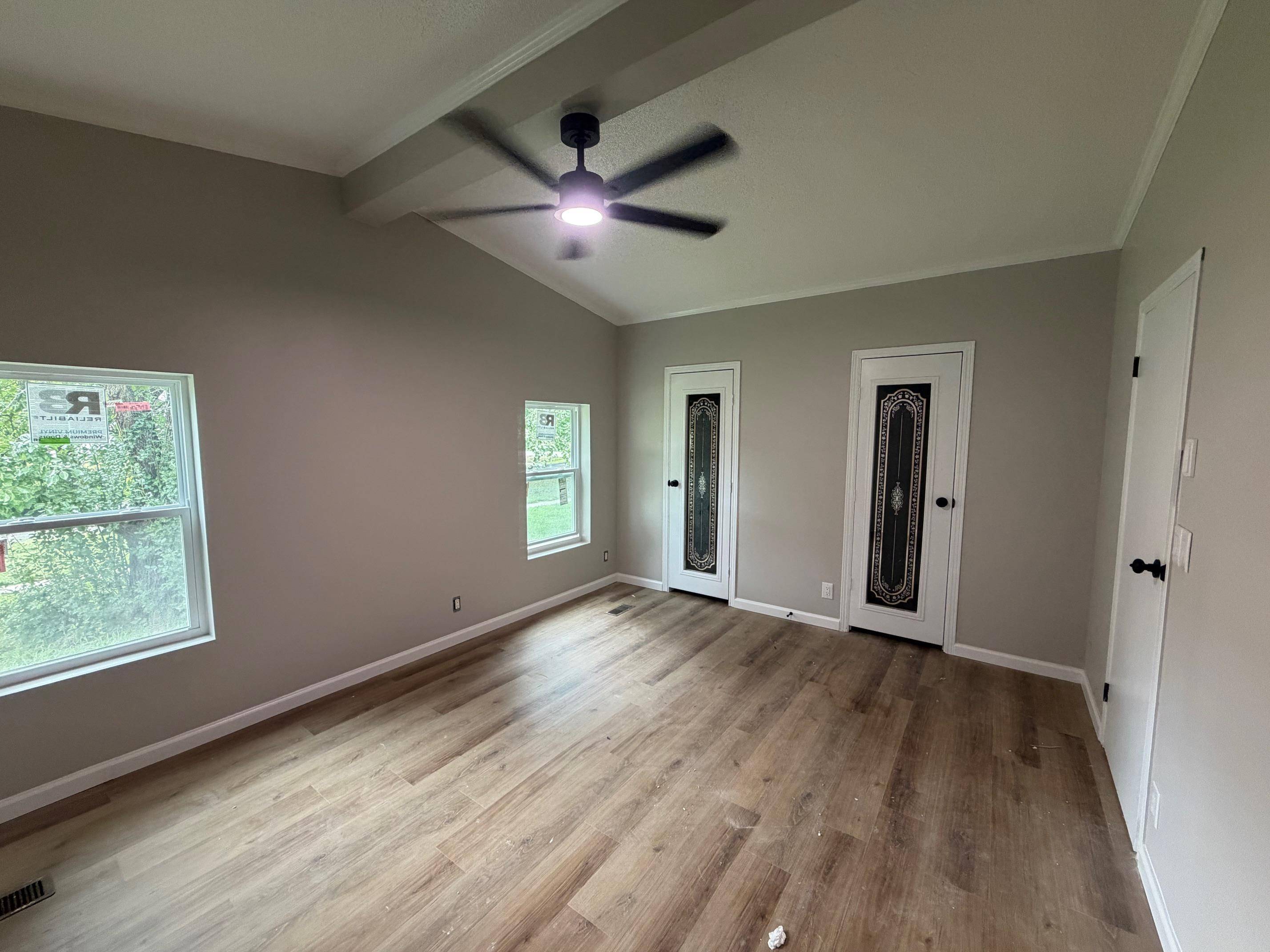 400 W 5th St, Sedgwick, KS 67135