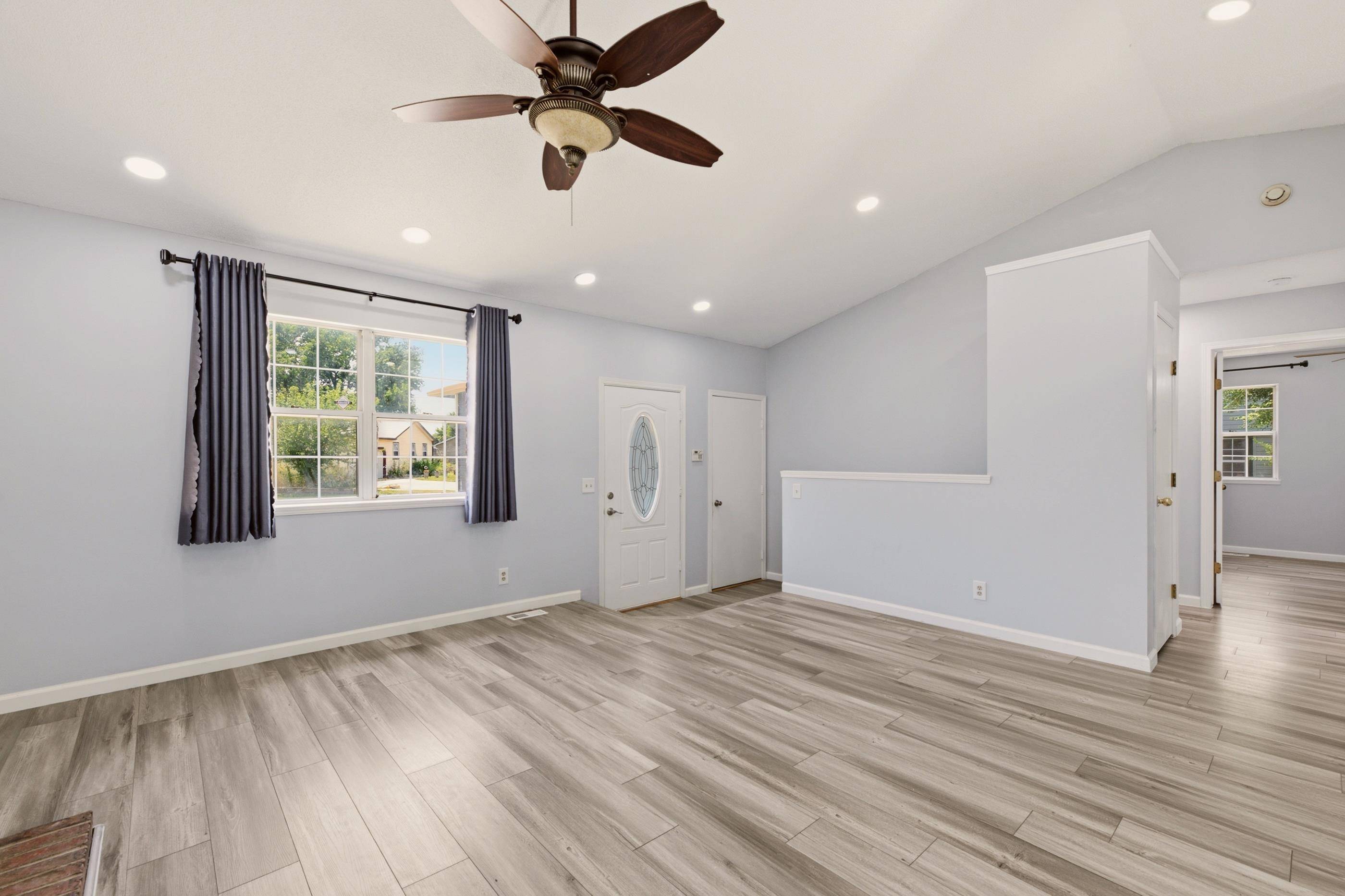 2530 N Beacon Hill St, Wichita, KS 67220