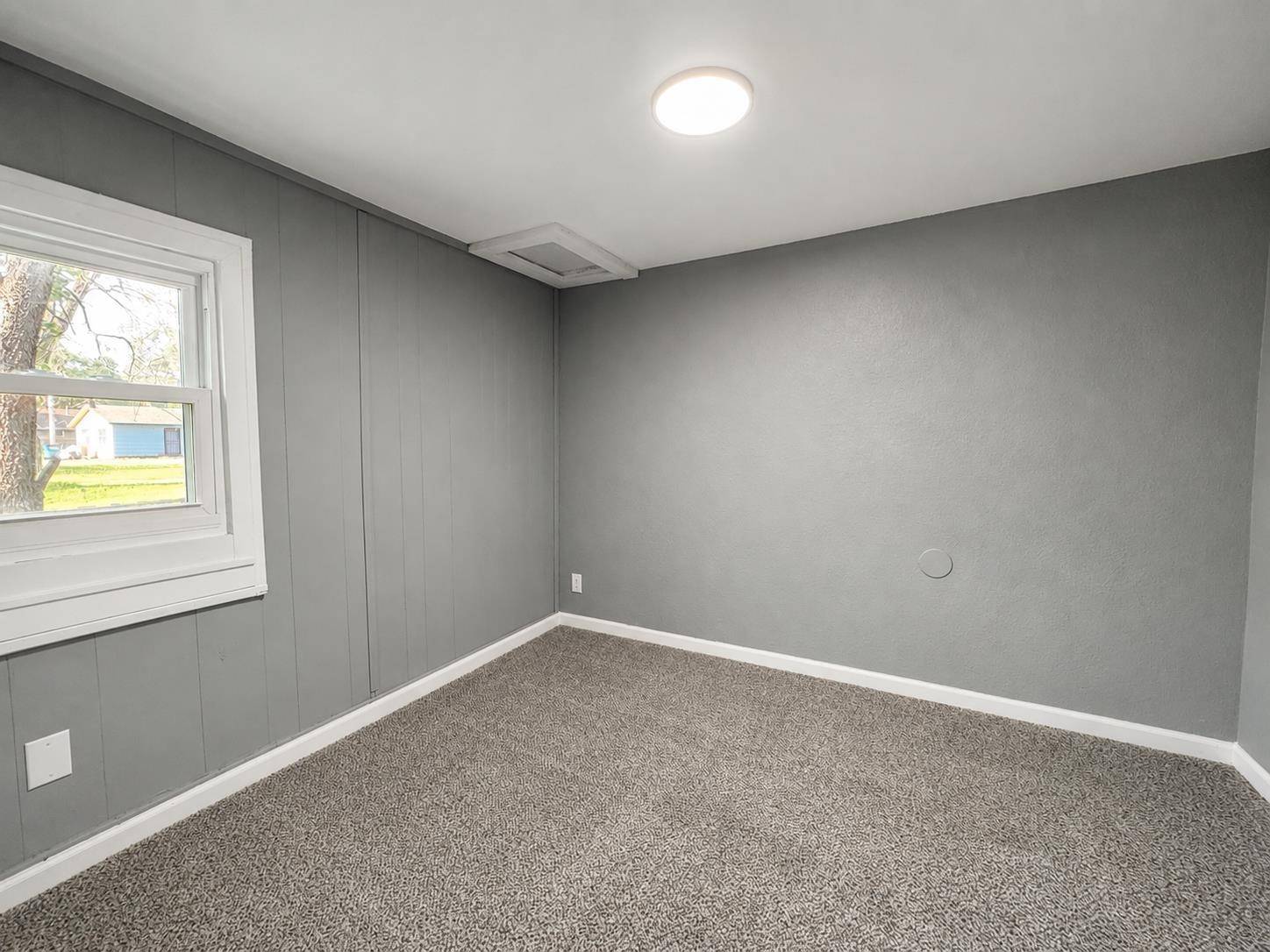 4521 W Newell Ave, Wichita, KS 67212