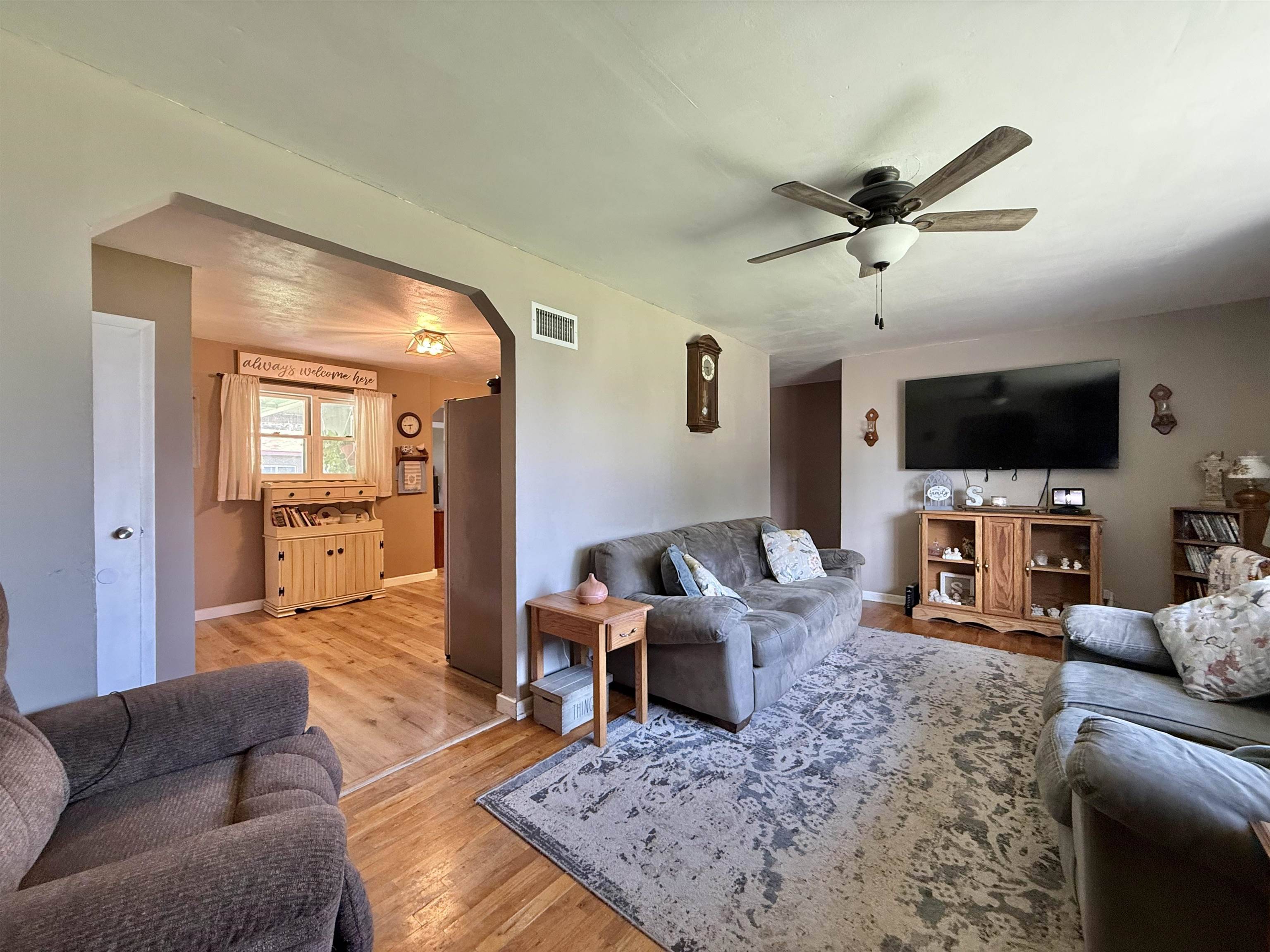 632 W G, Kingman, KS 67068