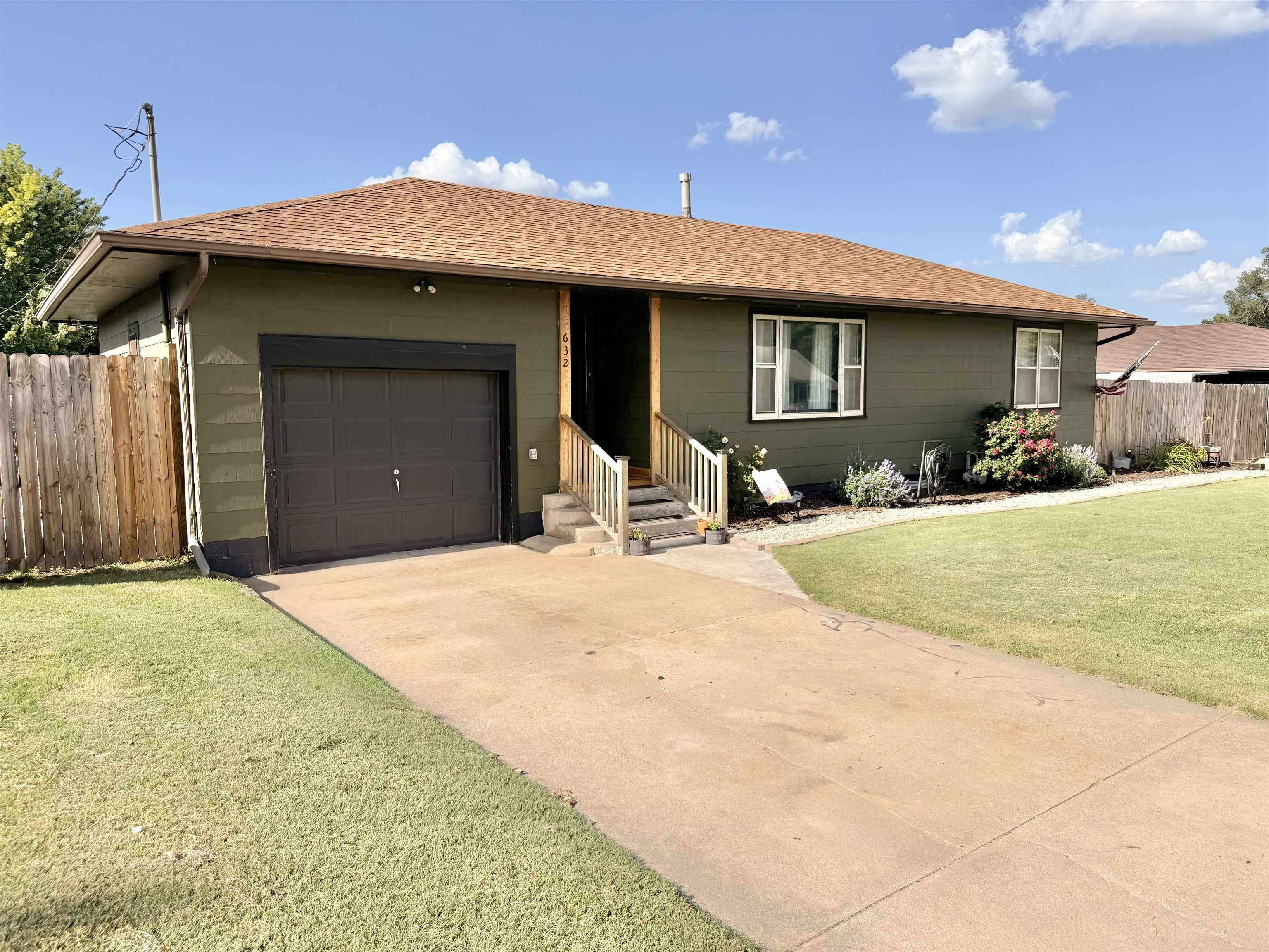 632 W G, Kingman, KS 67068
