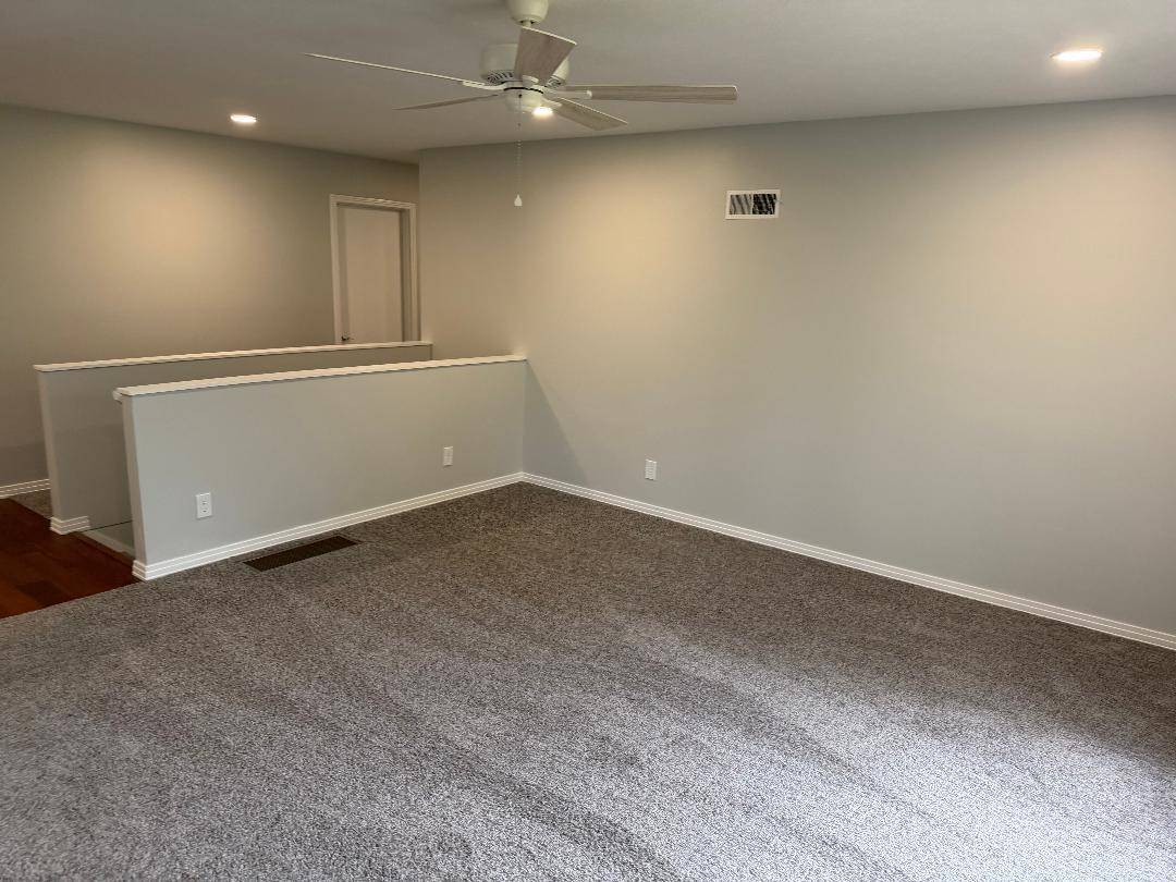 114 E Wayne Ave, Salina, KS 67401