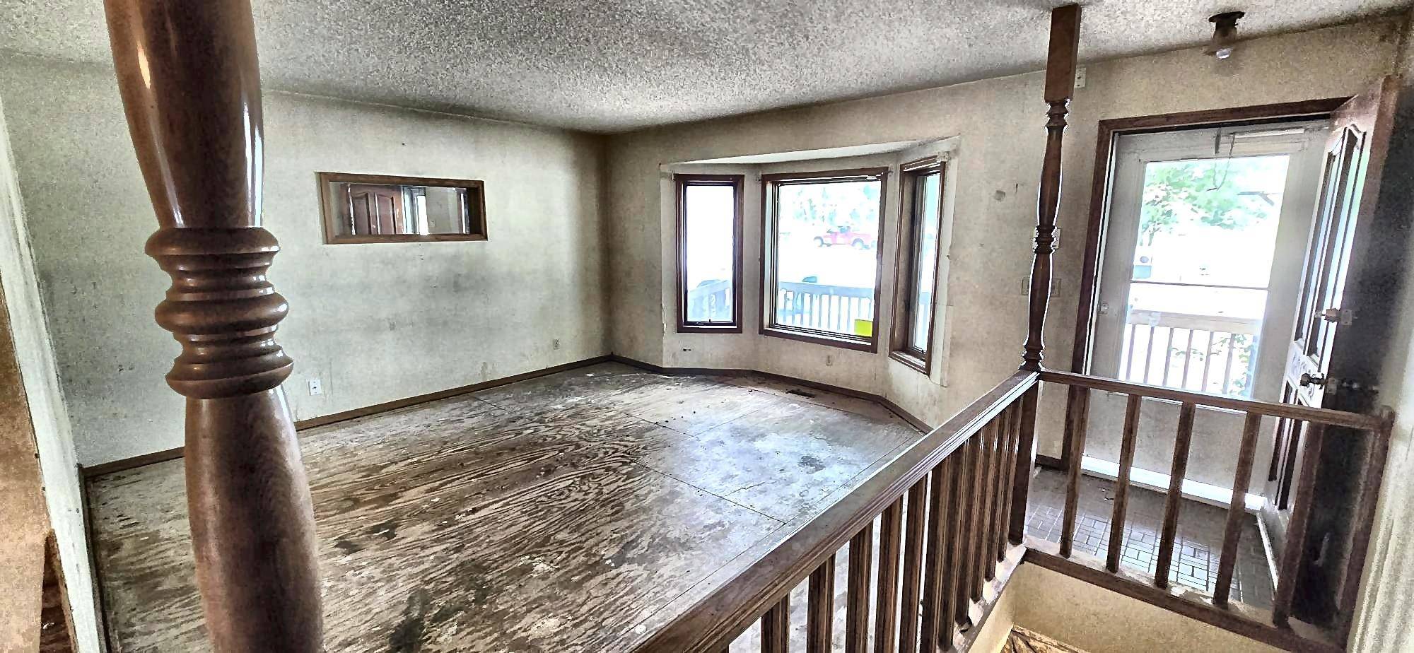 2820 S Custer Ave, Wichita, KS 67217