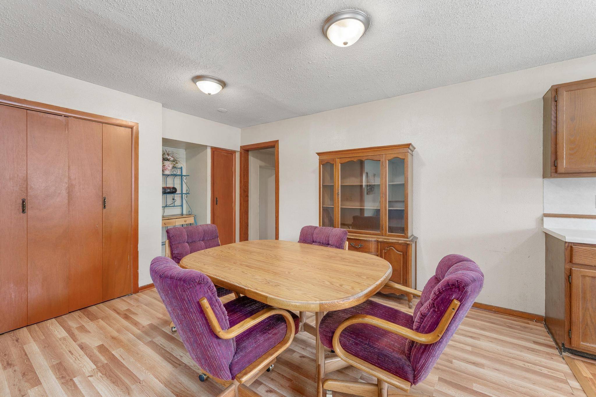 612 N Delrose, Wellington, KS 67152
