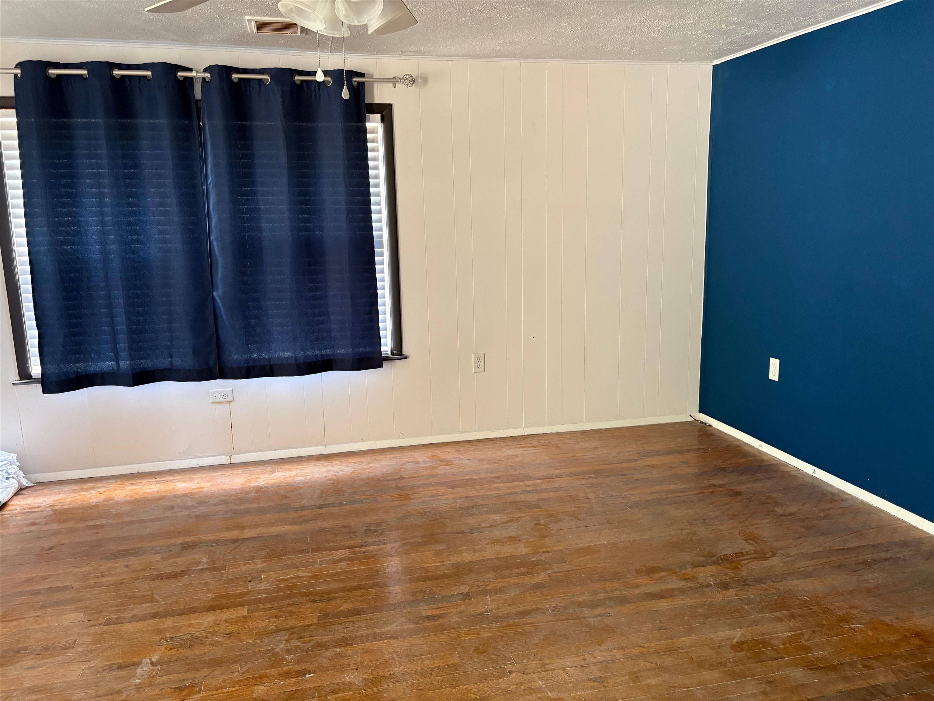 601 S Richmond Ave, Wichita, KS 67213