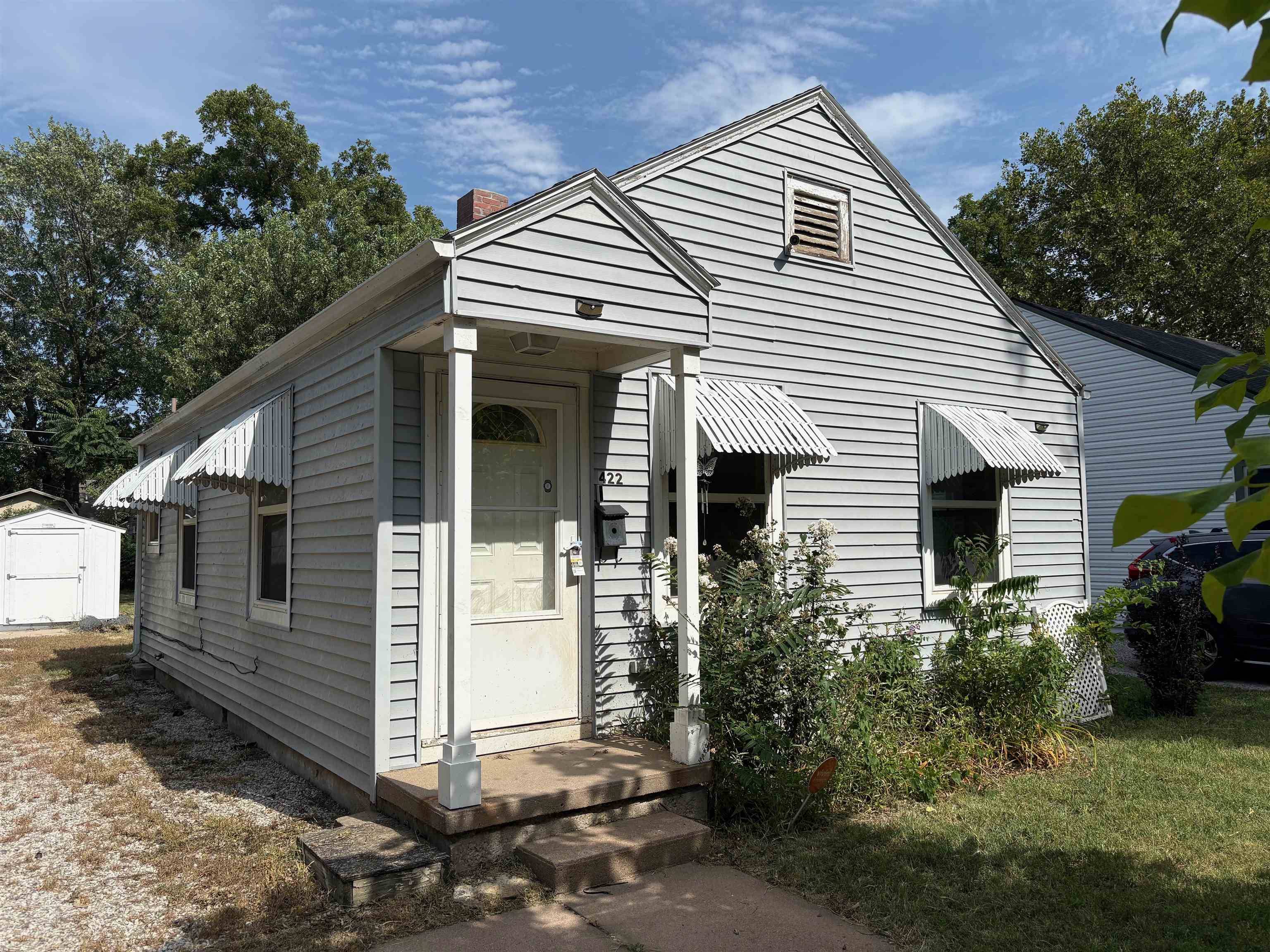422 N Clayton Ave, Wichita, KS 67203