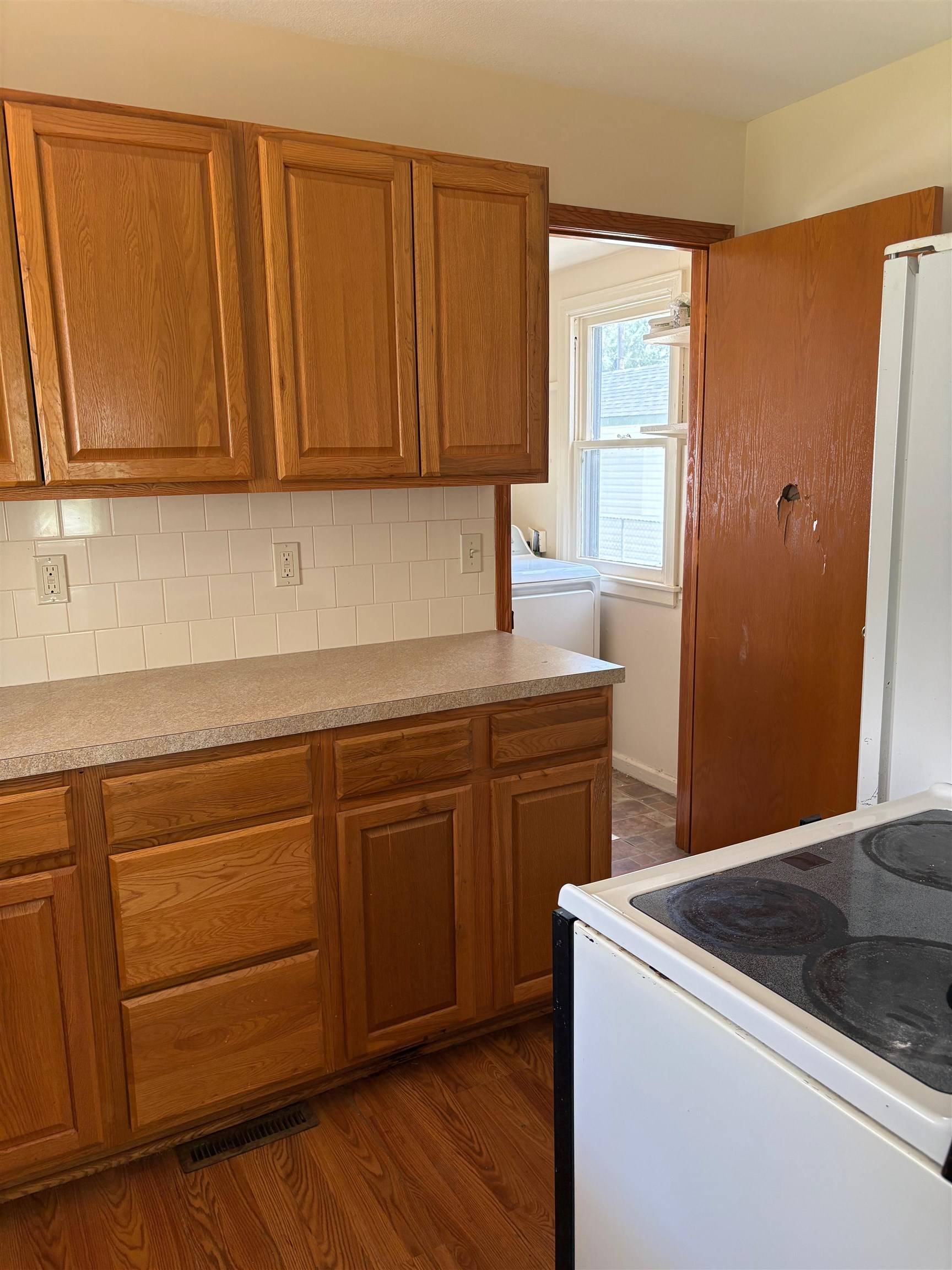 422 N Clayton Ave, Wichita, KS 67203