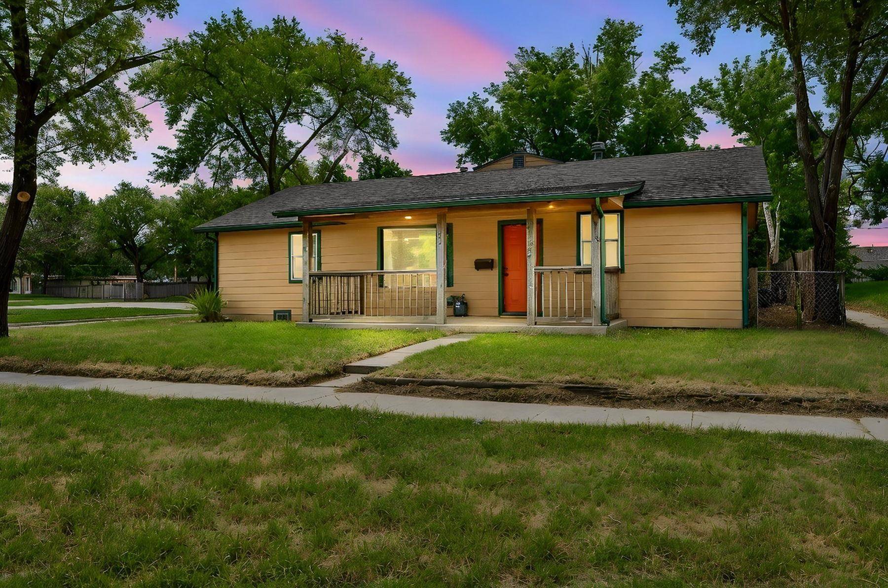 603 W 31st St S, Wichita, KS 67217