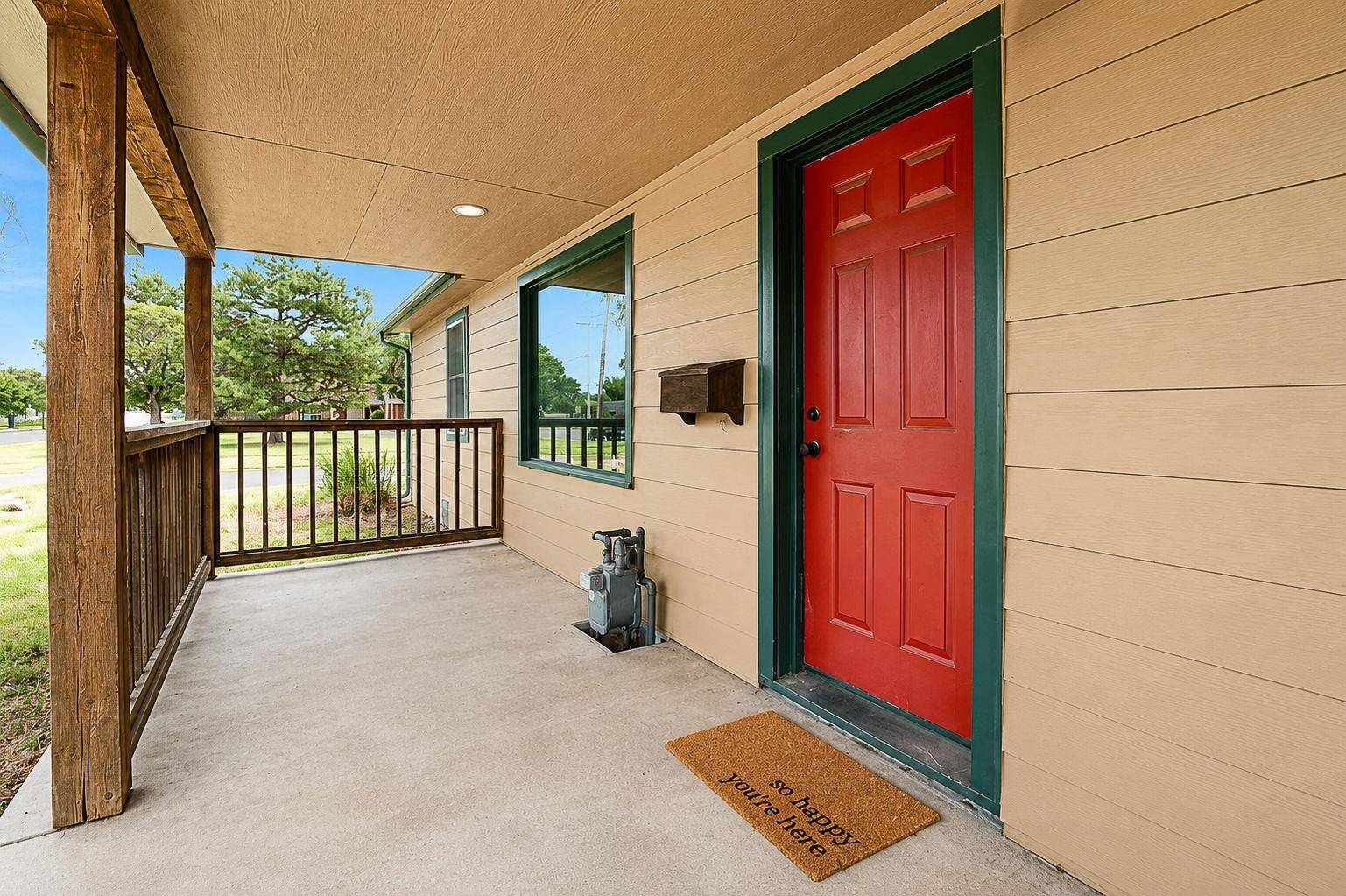 603 W 31st St S, Wichita, KS 67217