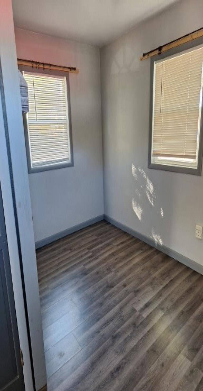 140 W Grove, Canton, KS 67428