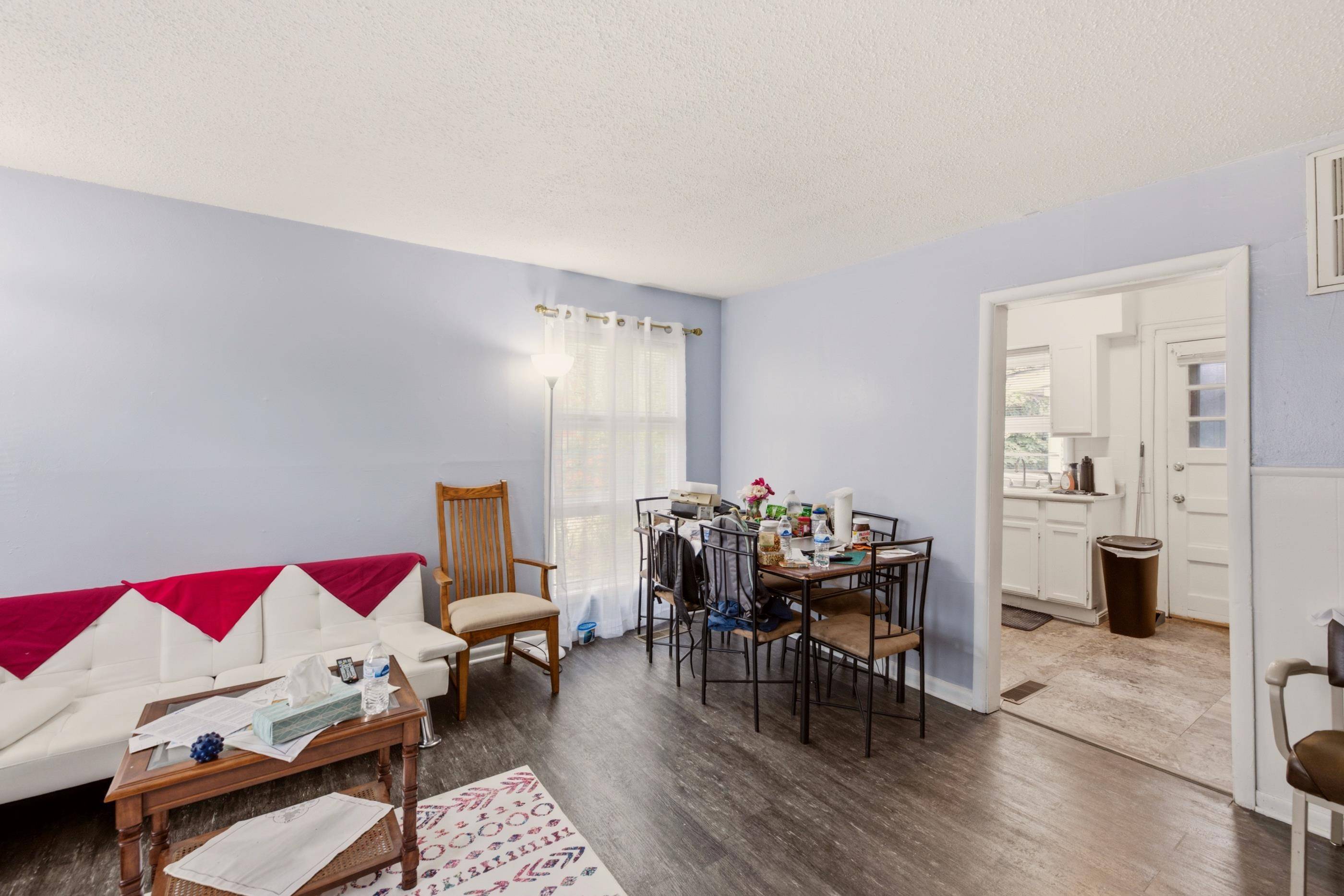 4924 E Gilbert St, Wichita, KS 67218