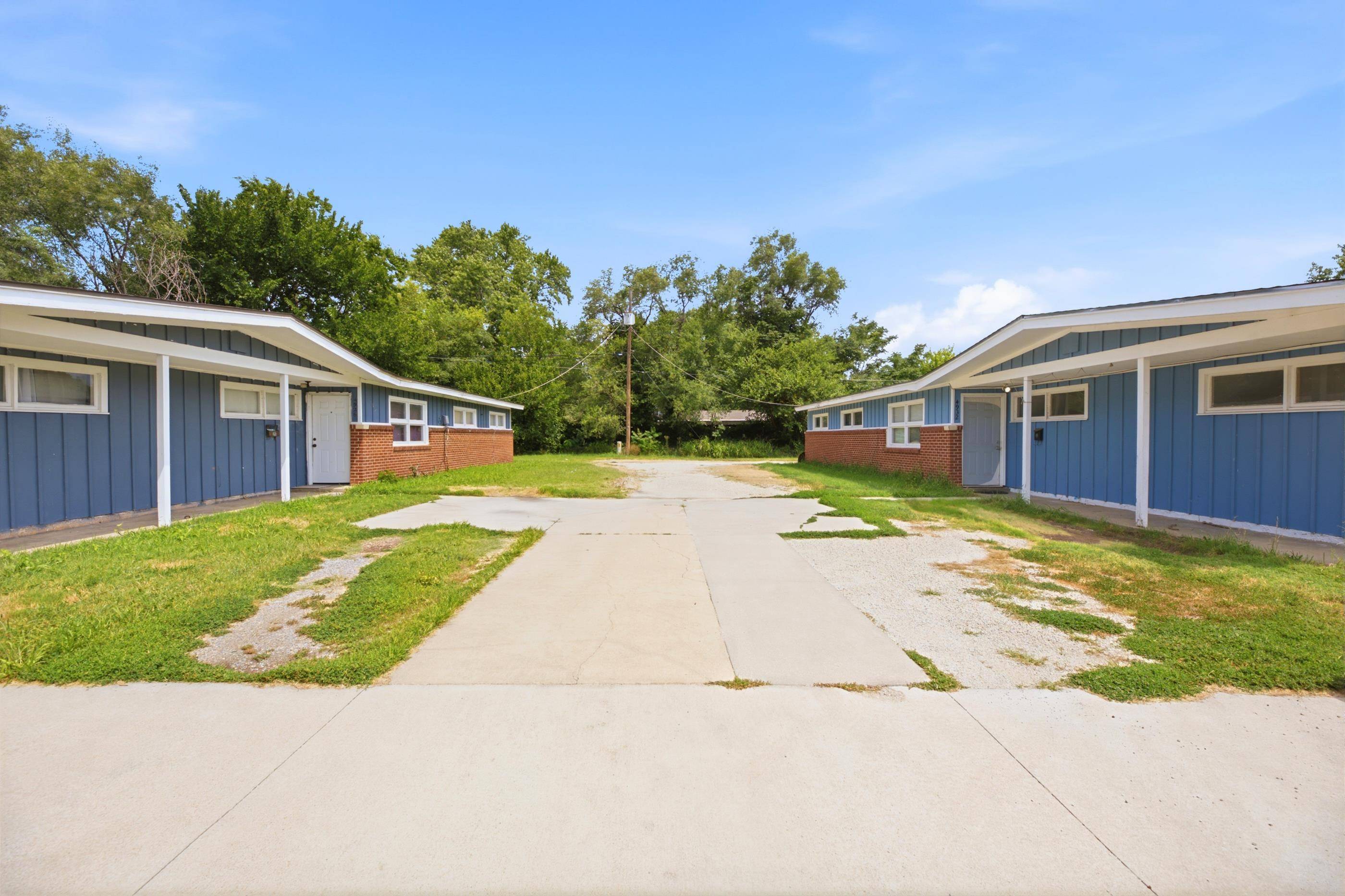 4924 E Gilbert St, Wichita, KS 67218