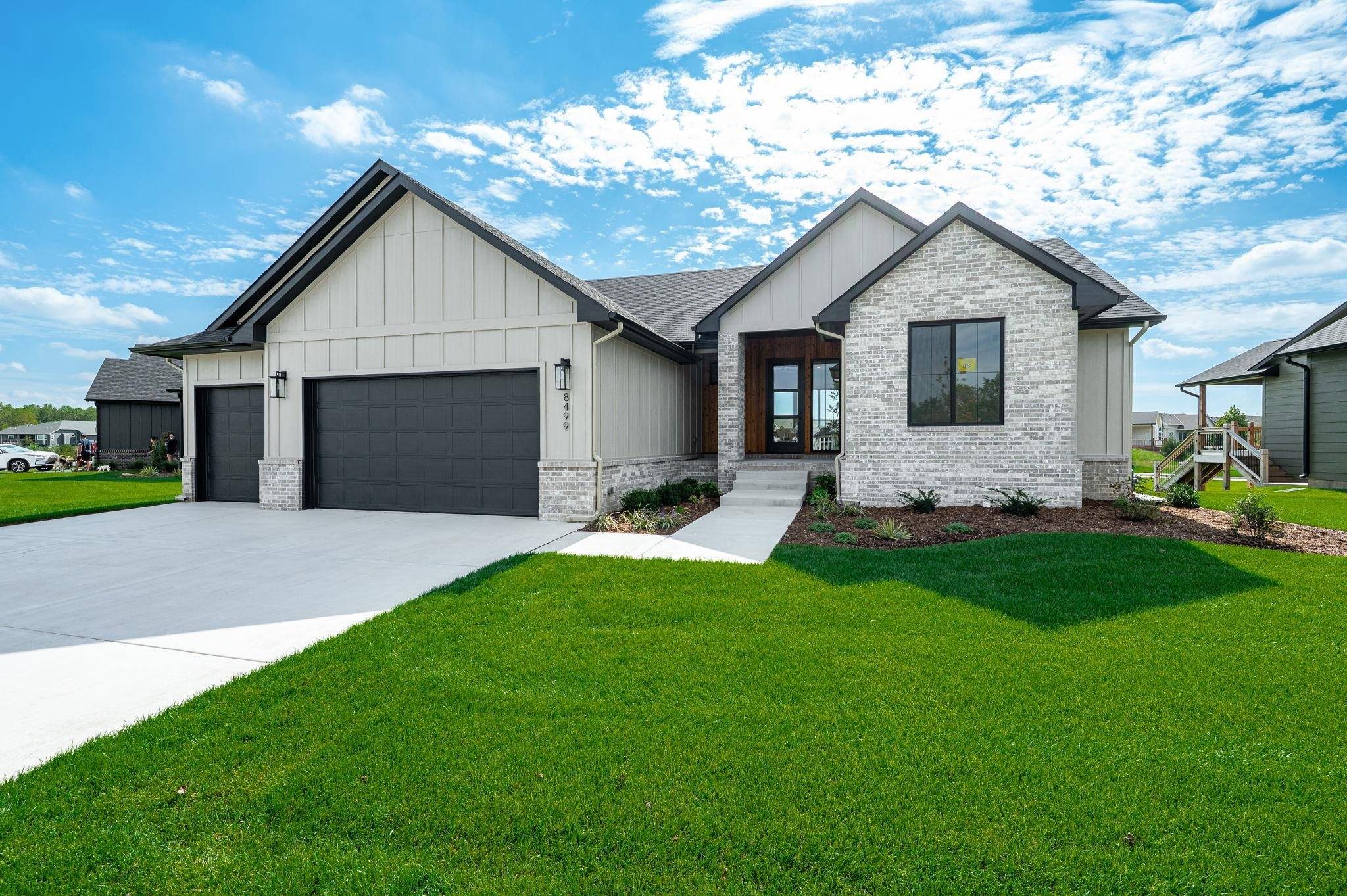 8412 W Pebble st, Maize, KS 67101