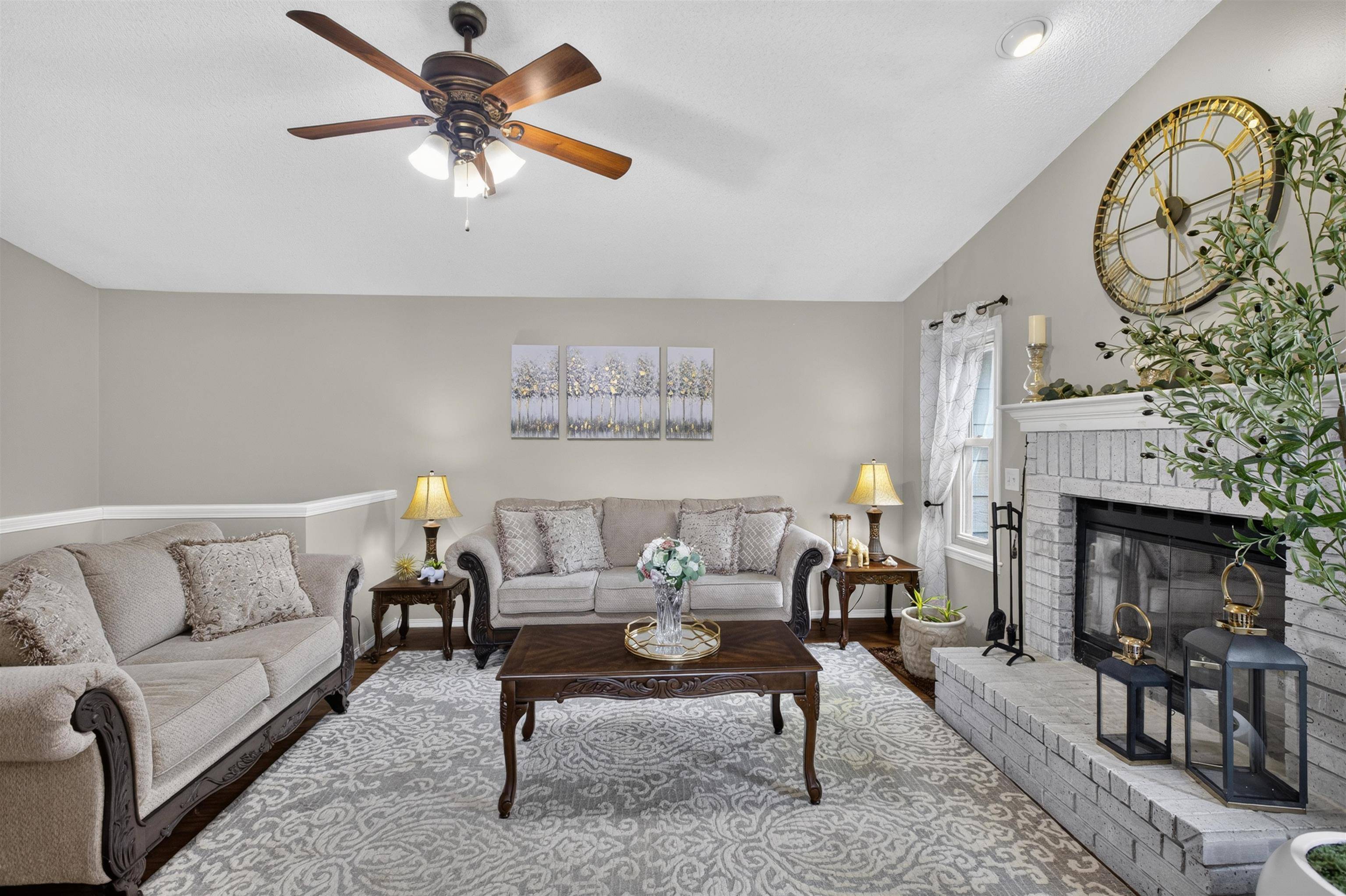 5430 S Stoneborough Ct, Wichita, KS 67217