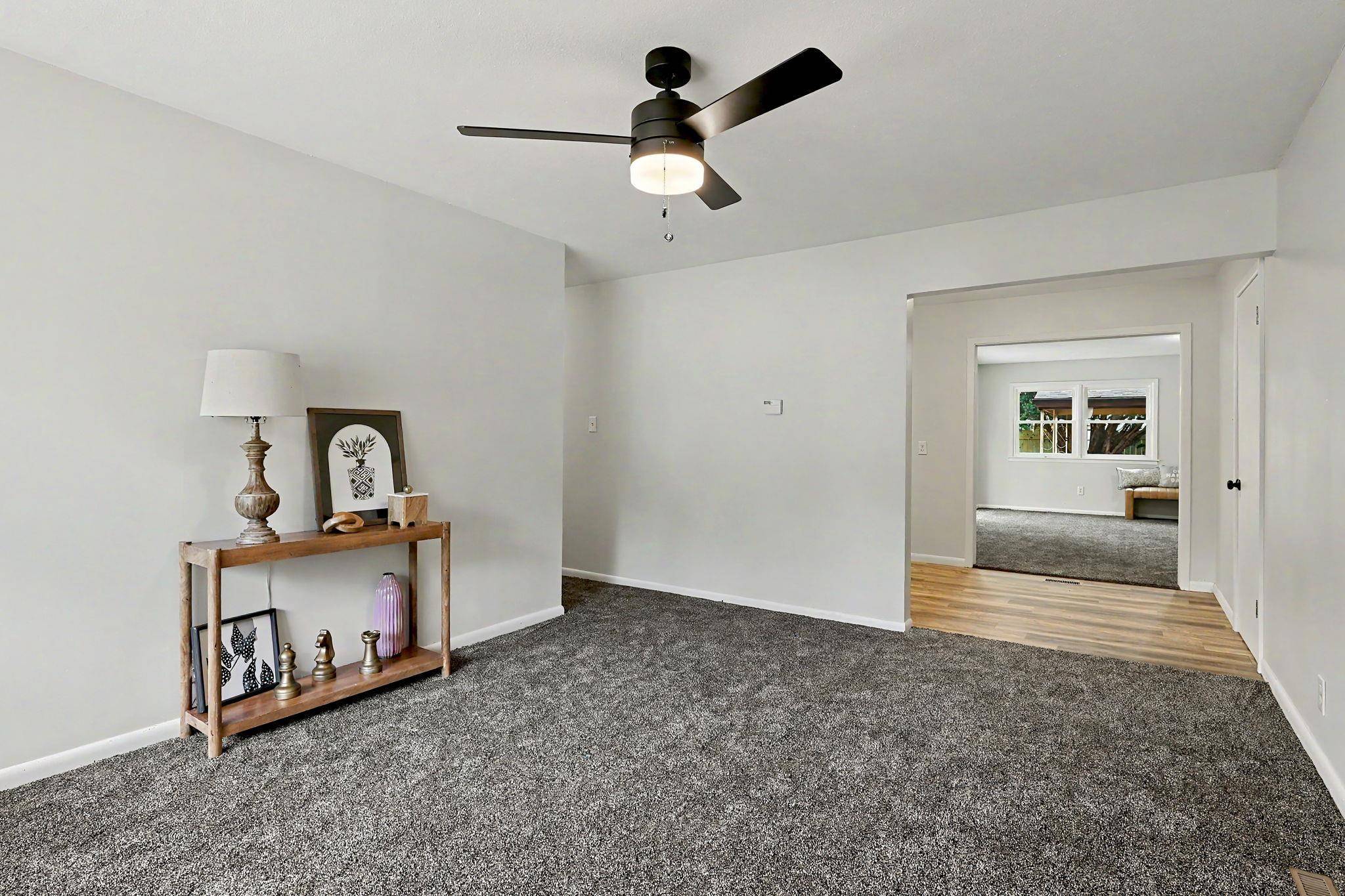 617 W 4th, Haysville, KS 67060