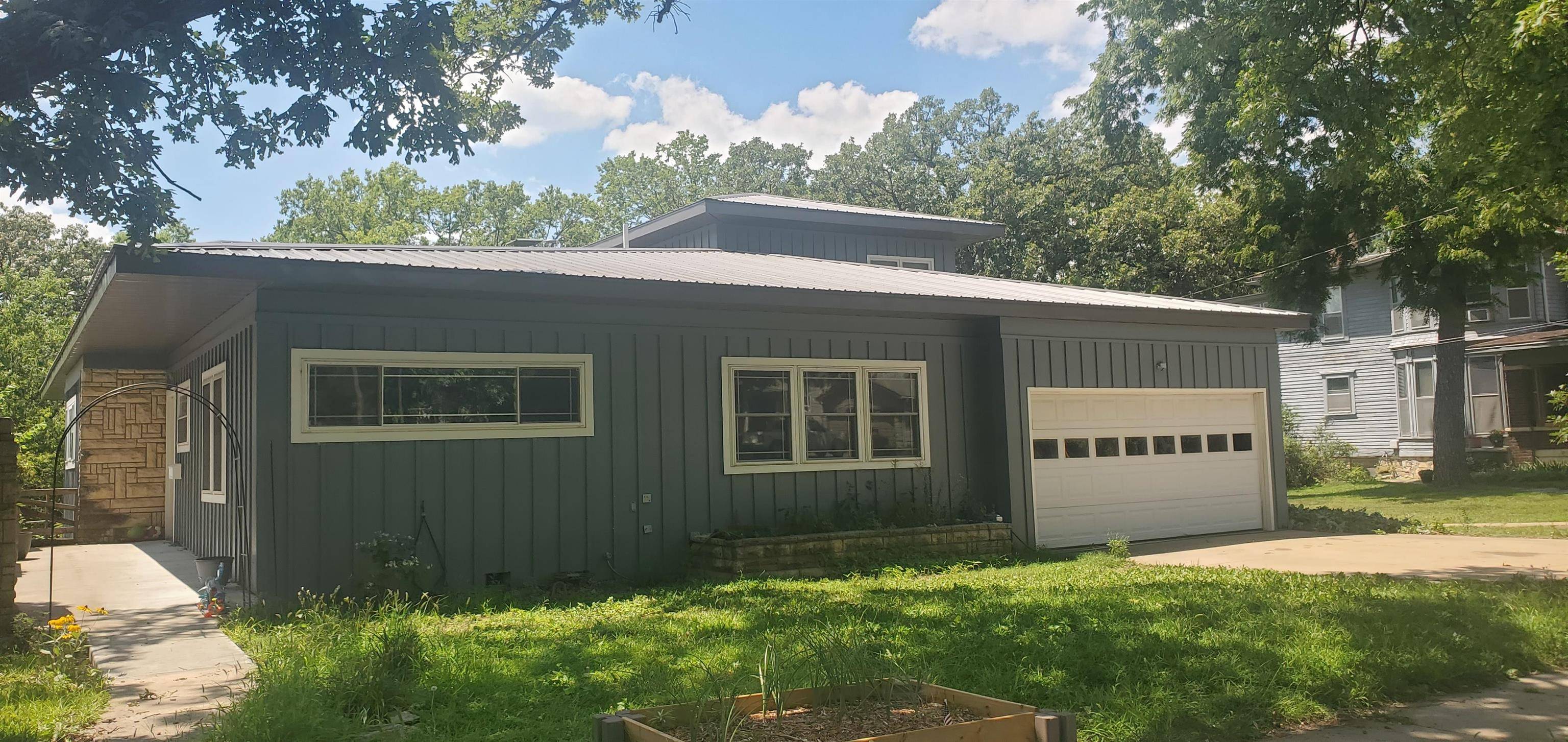 329 N Elm, Marion, KS 66861