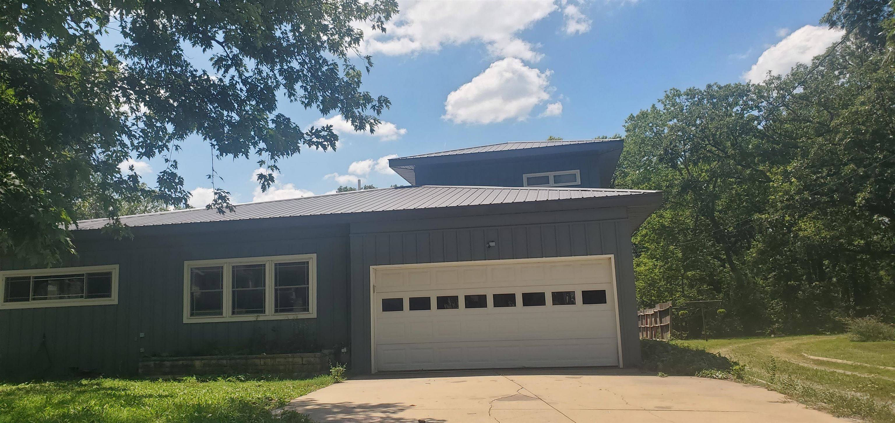 329 N Elm, Marion, KS 66861