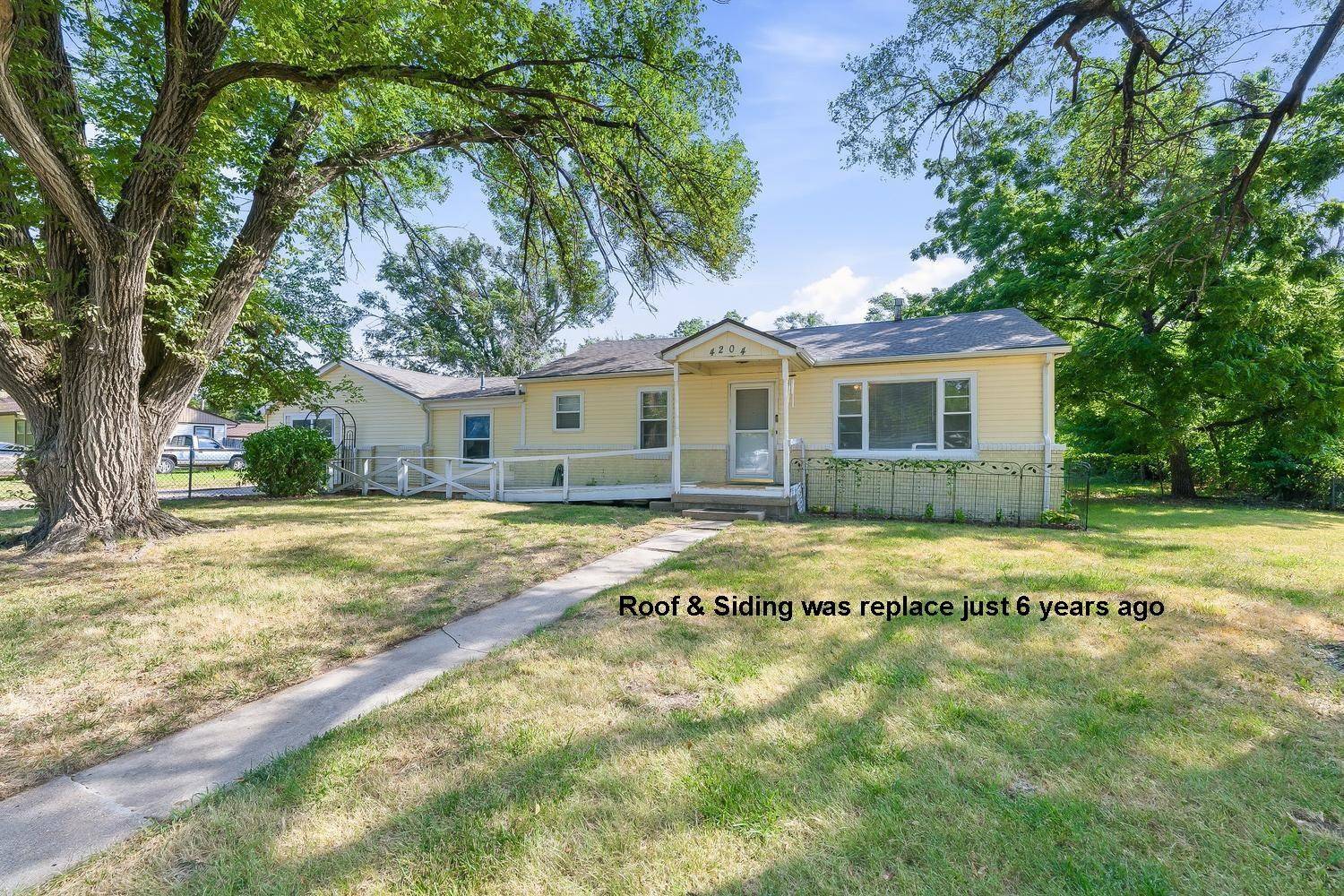 4204 S Bartlow Dr, Wichita, KS 67217