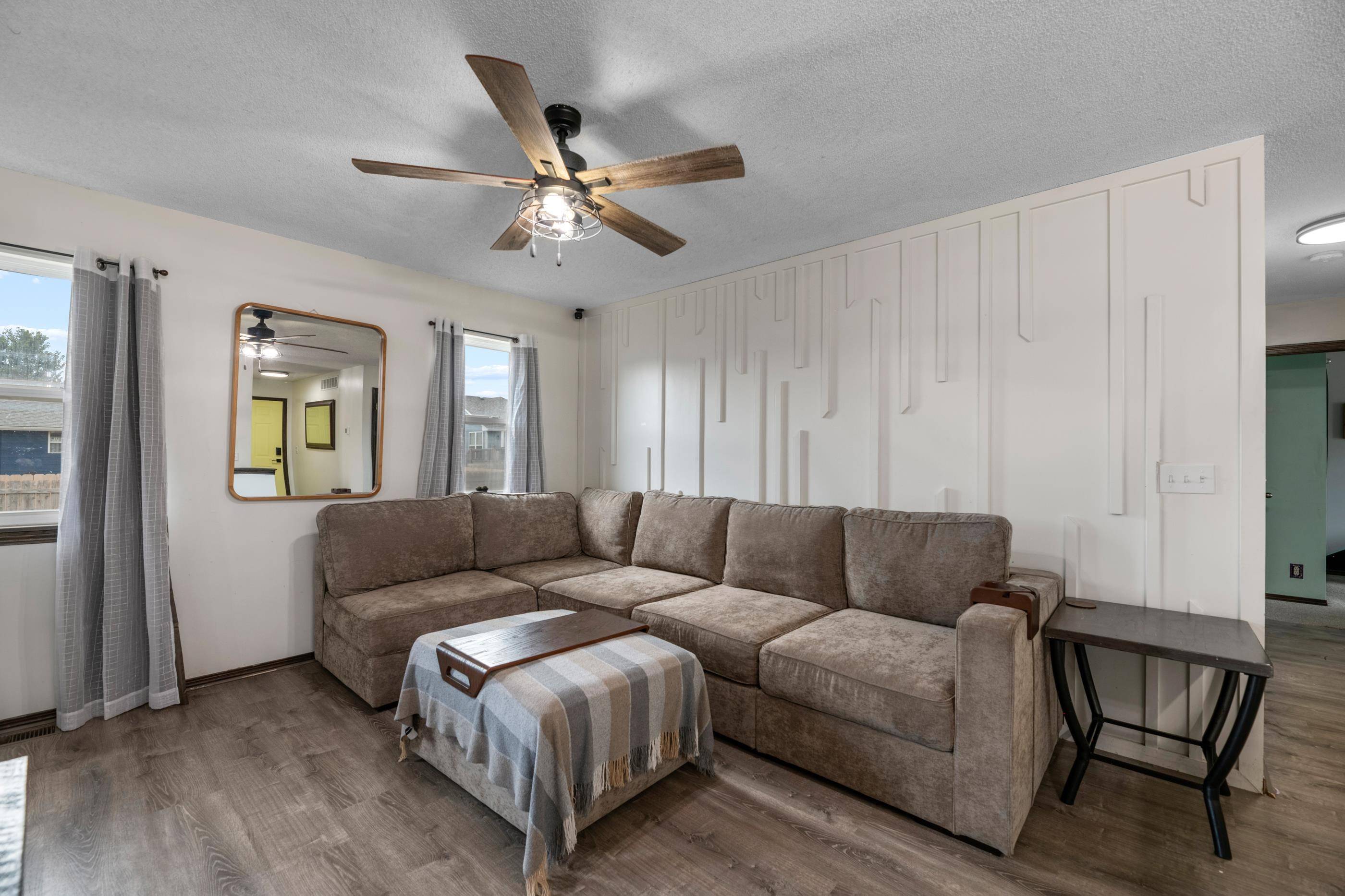 803 N Longview Ct., Valley Center, KS 67147