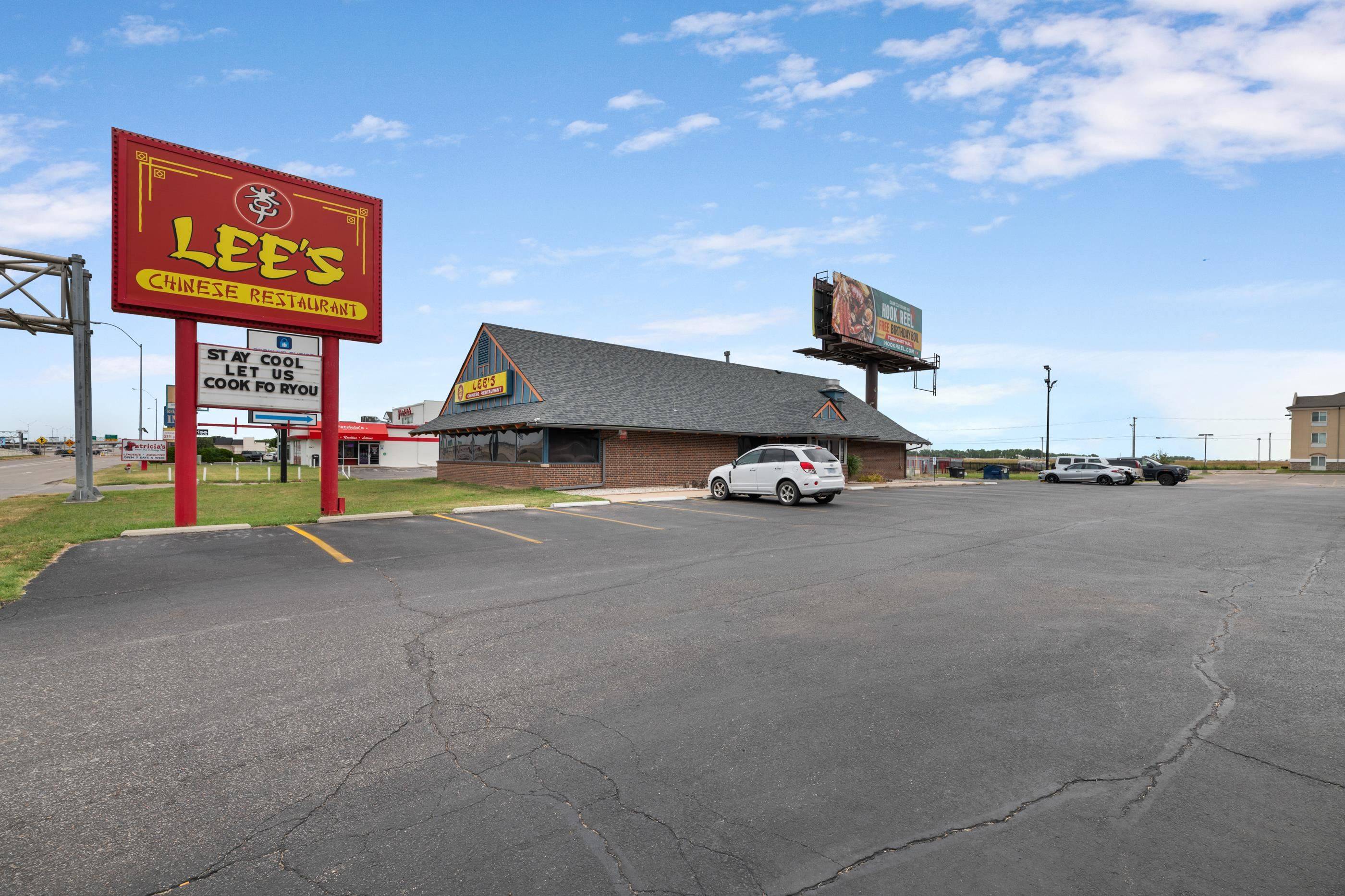 6215 W KELLOGG, Wichita, KS 67209