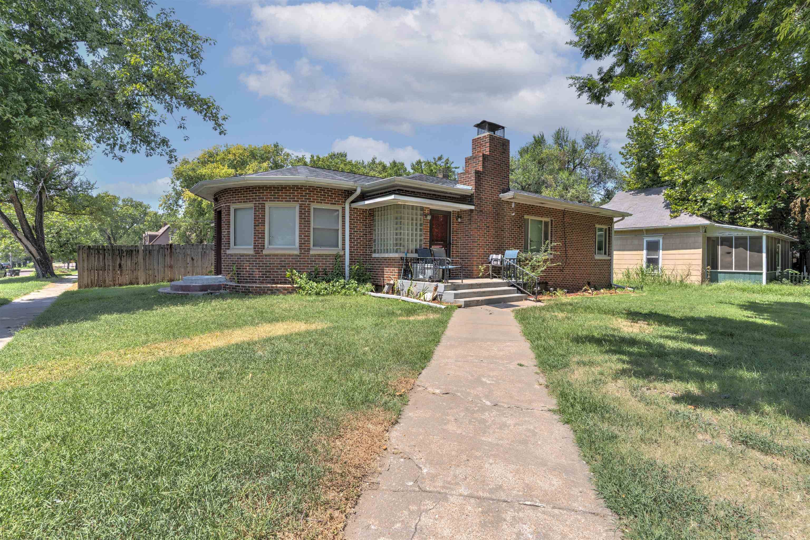 303 N 2nd, Arkansas City, KS 67005