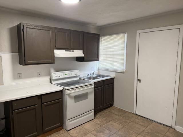 3165 S Clifton, Wichita, KS 67210