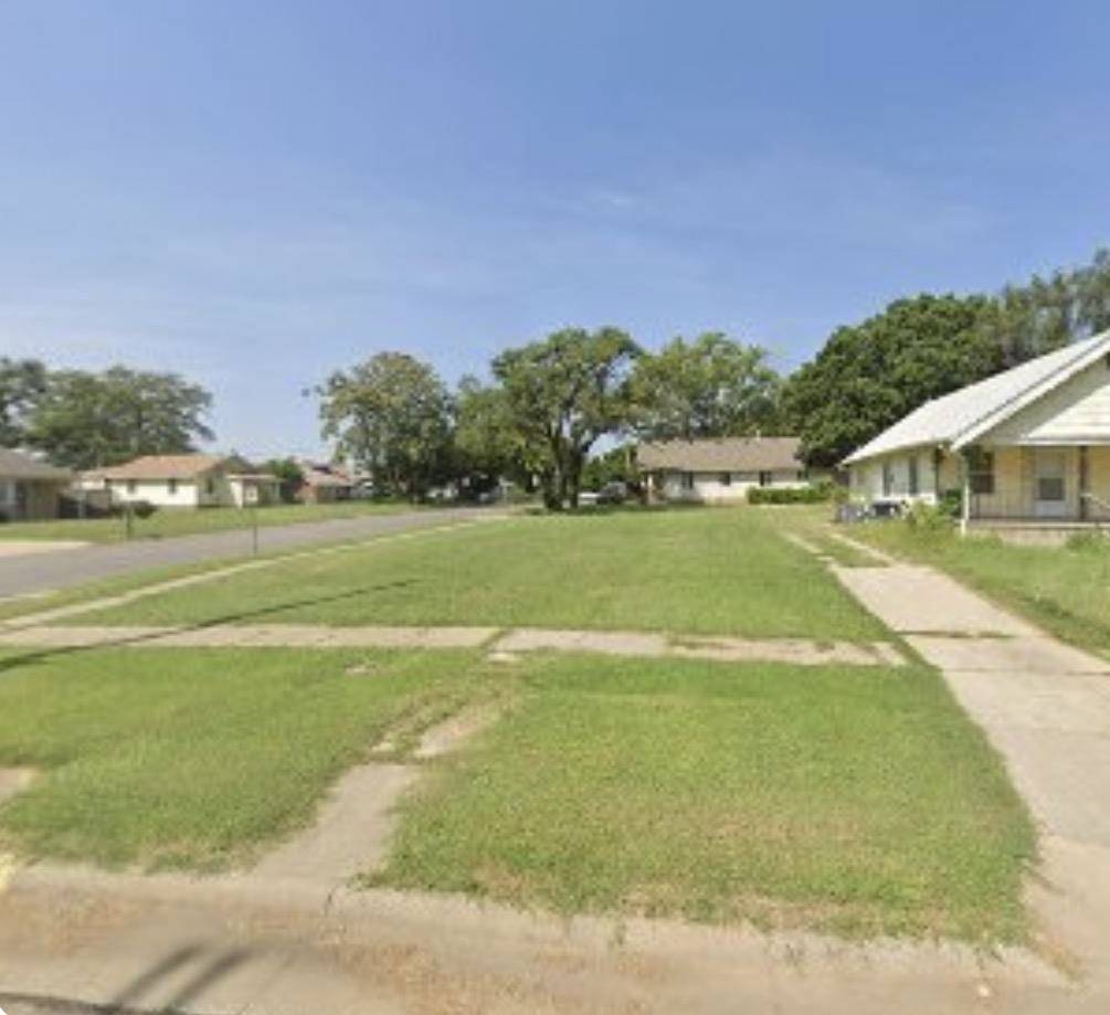 829 S High, El Dorado, KS 67042