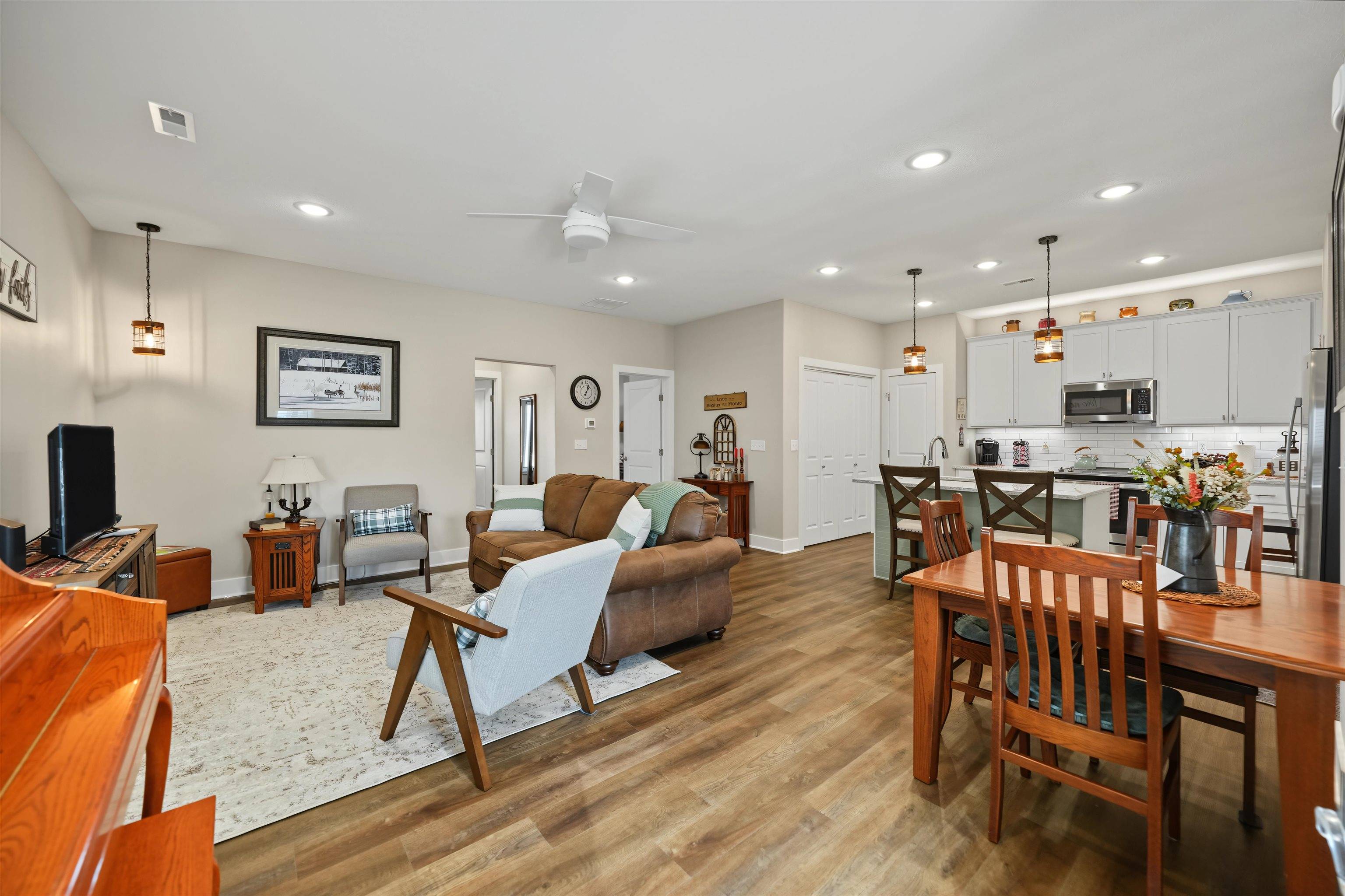 1007 Lingonberry Ln., Lindsborg, KS 67456