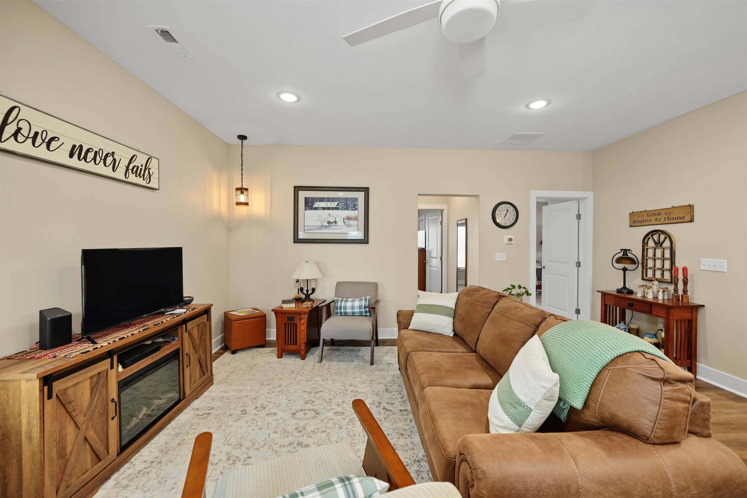 1007 Lingonberry Ln., Lindsborg, KS 67456
