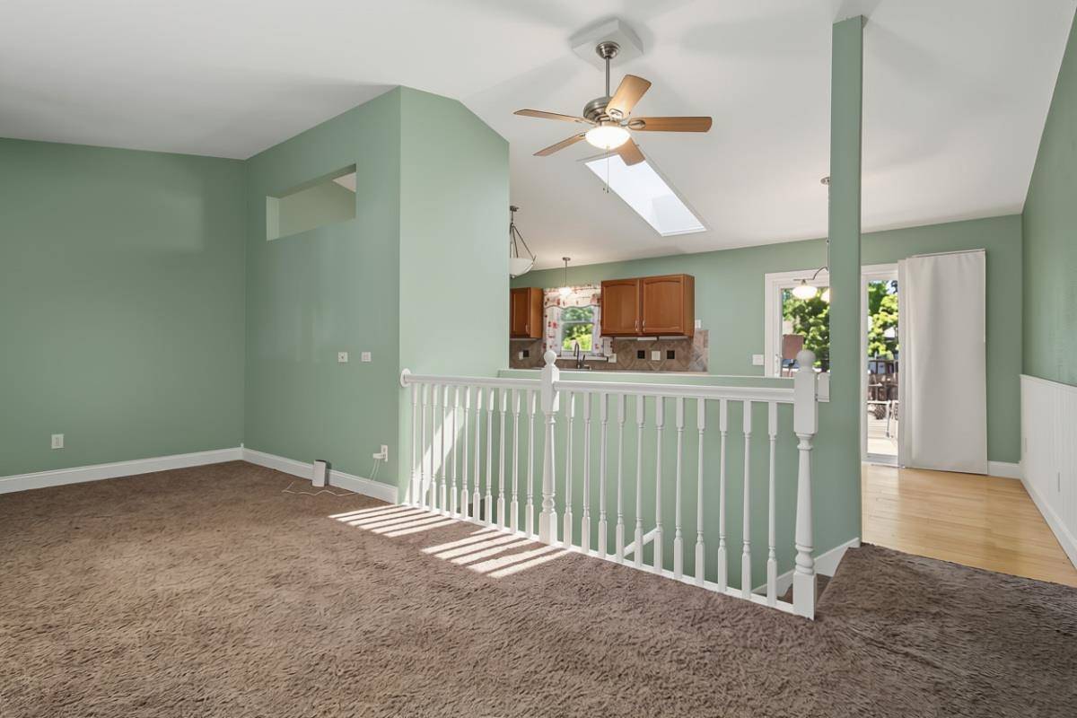 3 W Son Ct, Valley Center, KS 67147