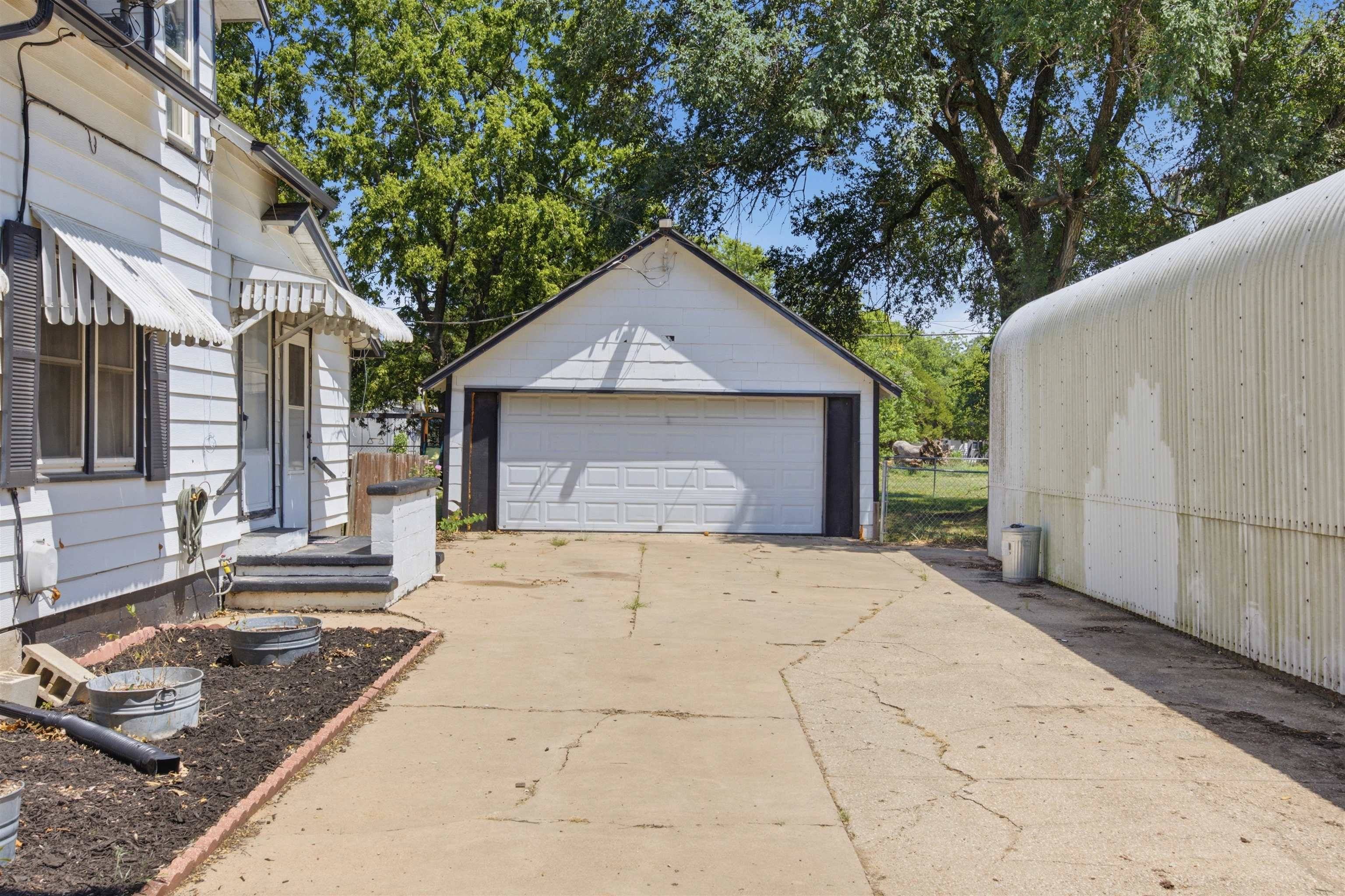 412 N Olive, Leon, KS 67074