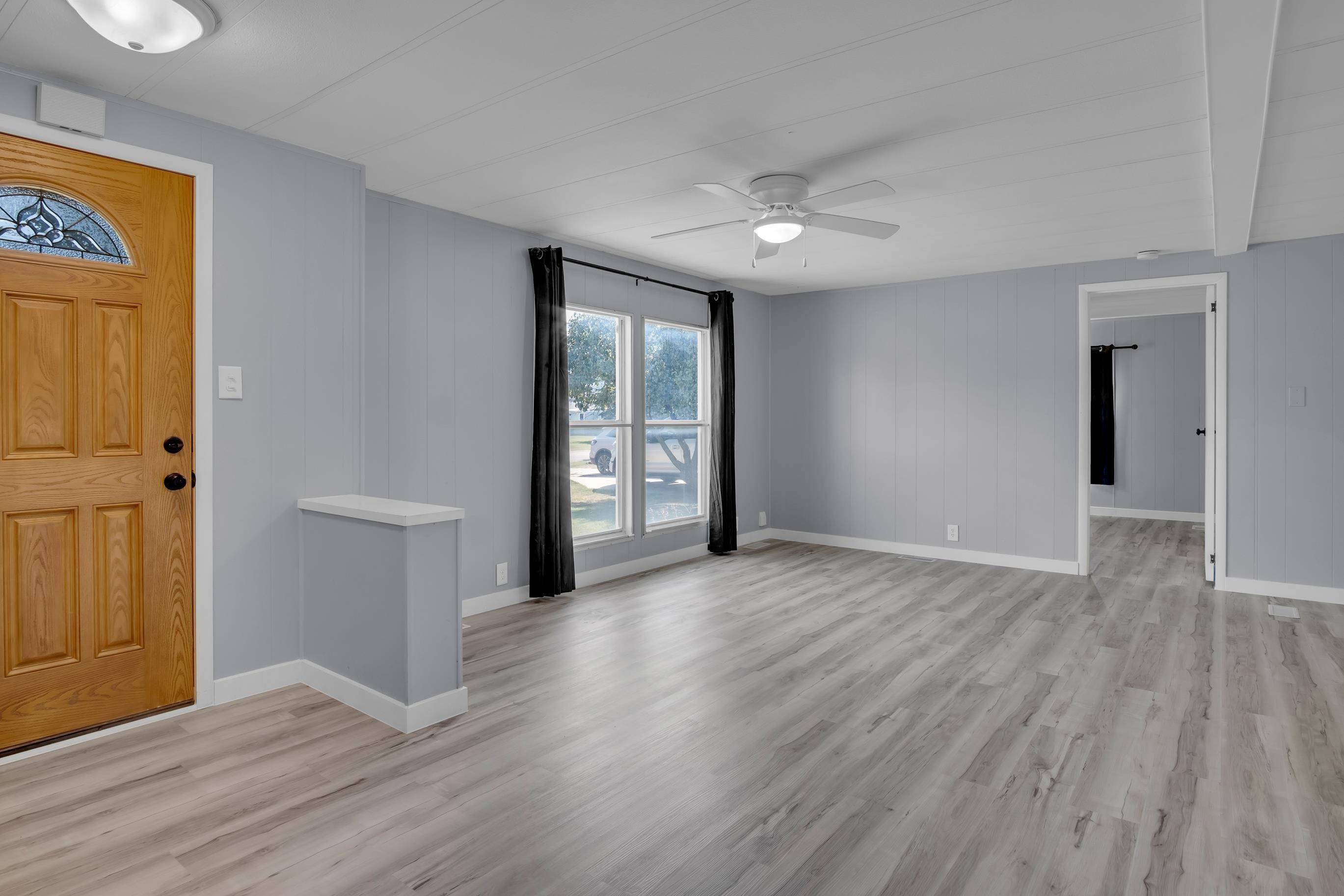 1108 E 9th, Newton, KS 67114
