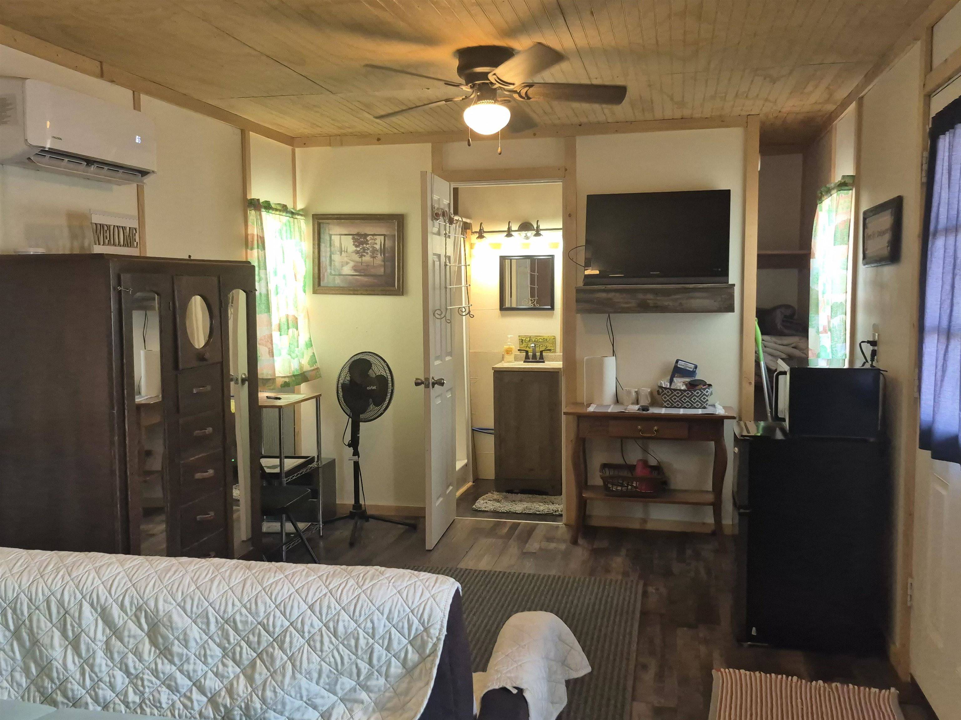 200 W River St., Eureka, KS 67045
